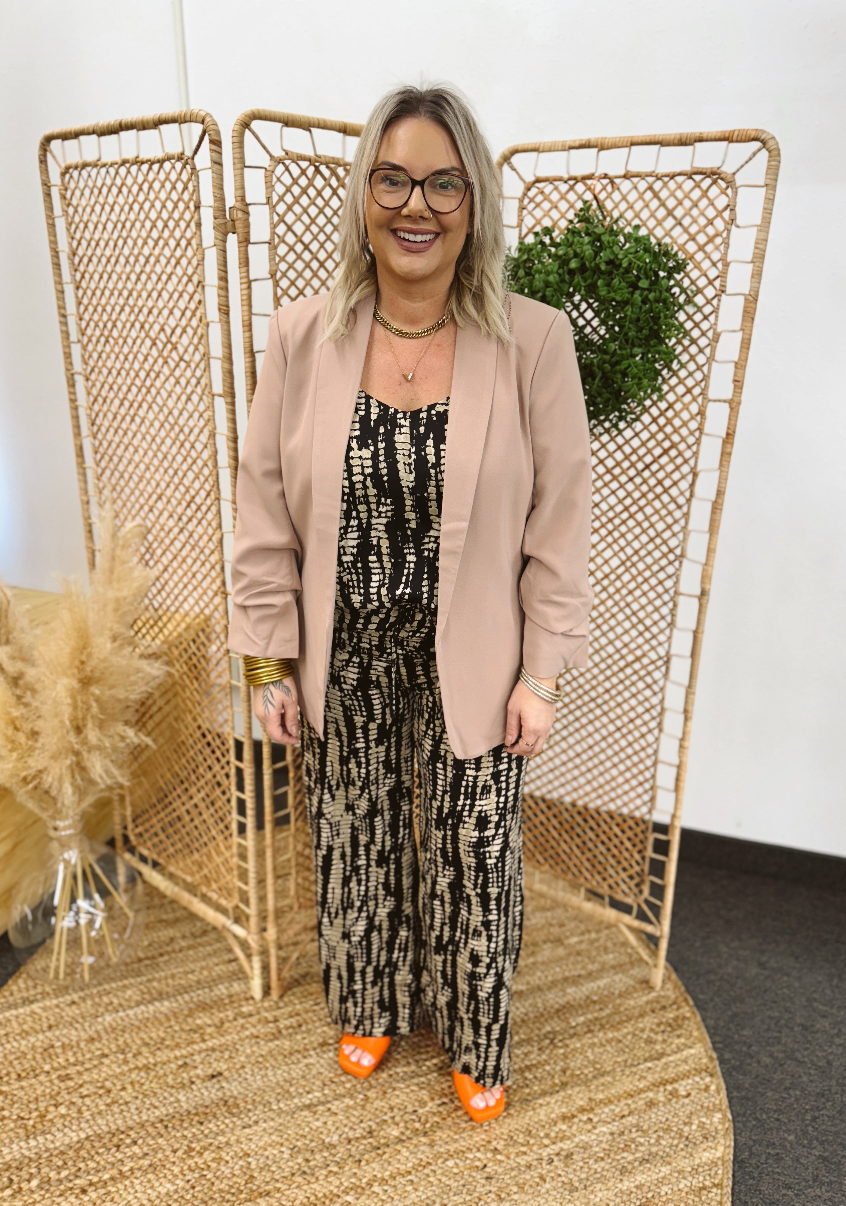 Classic Mocha Blazer-Final Sale-Blazers-eesome-The Silo Boutique, Women's Fashion Boutique Located in Warren and Grand Forks North Dakota