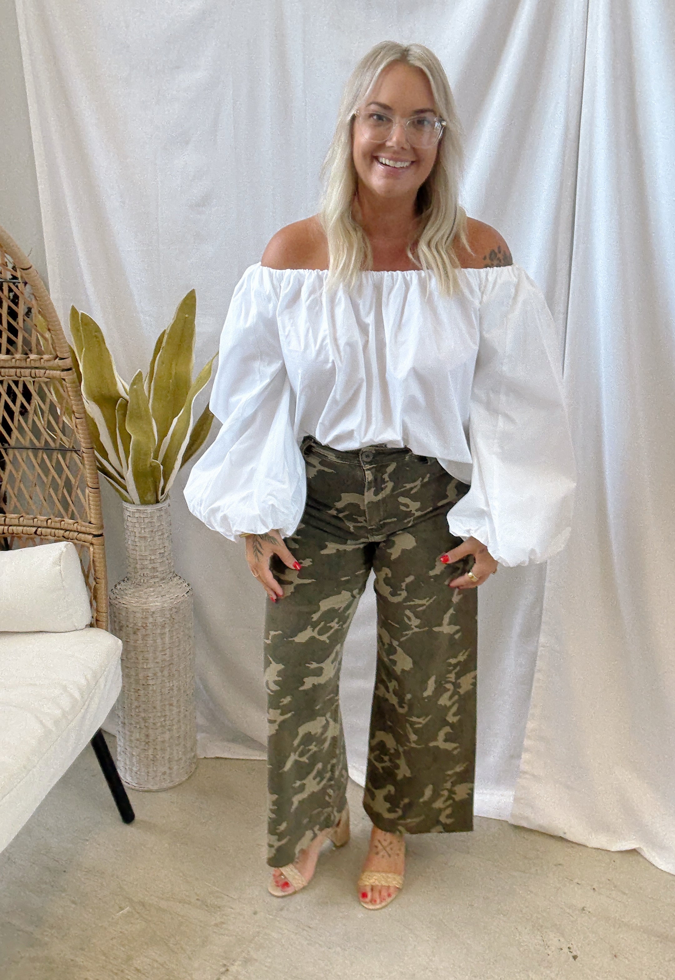 Stretch Camo Pants-Jeans-miou muse-The Silo Boutique, Women's Fashion Boutique Located in Warren and Grand Forks North Dakota