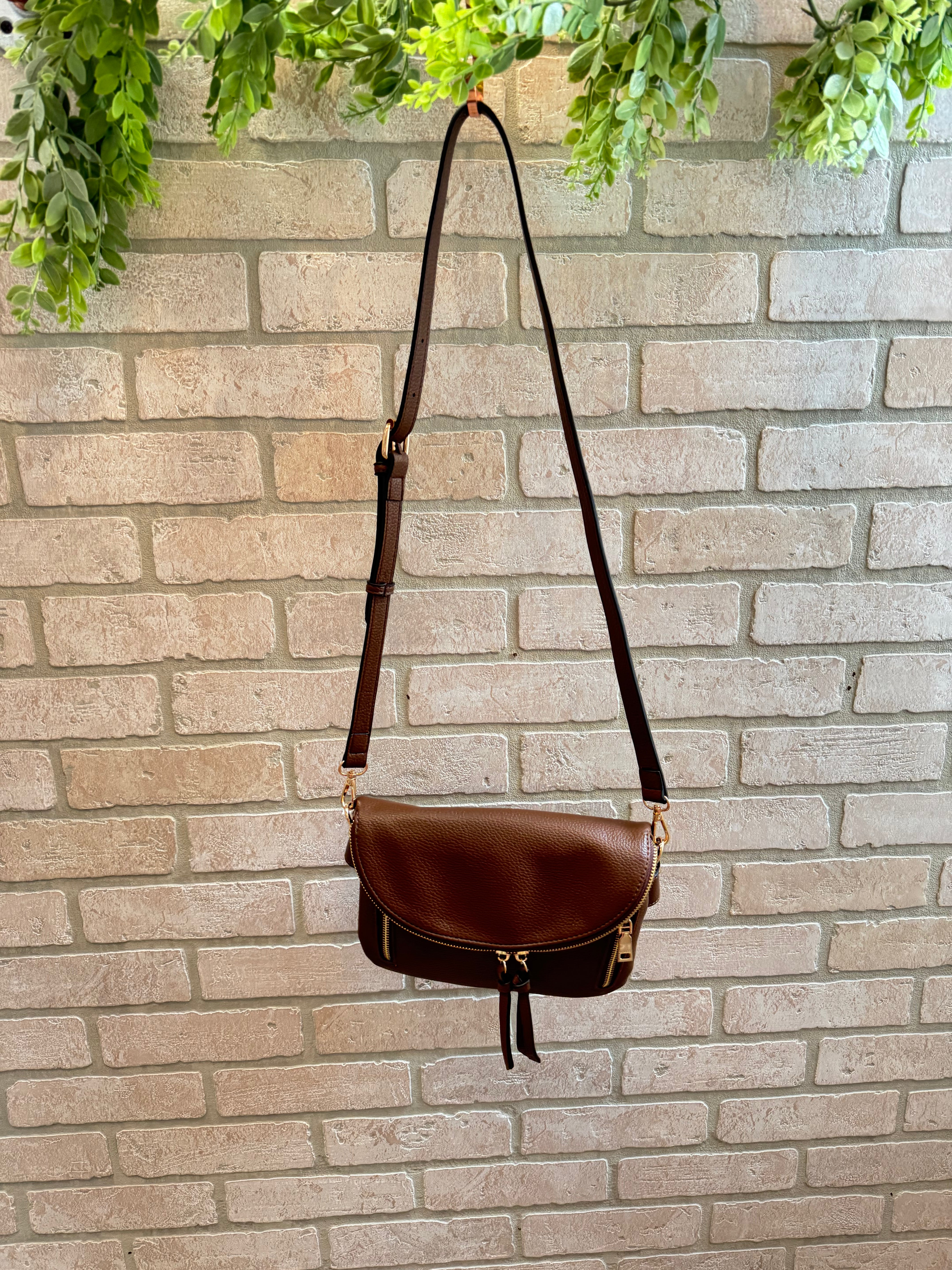 Jen and Co Aubree Purse-Brown-Crossbody Purses-Jen and Co-The Silo Boutique, Women's Fashion Boutique Located in Warren and Grand Forks North Dakota