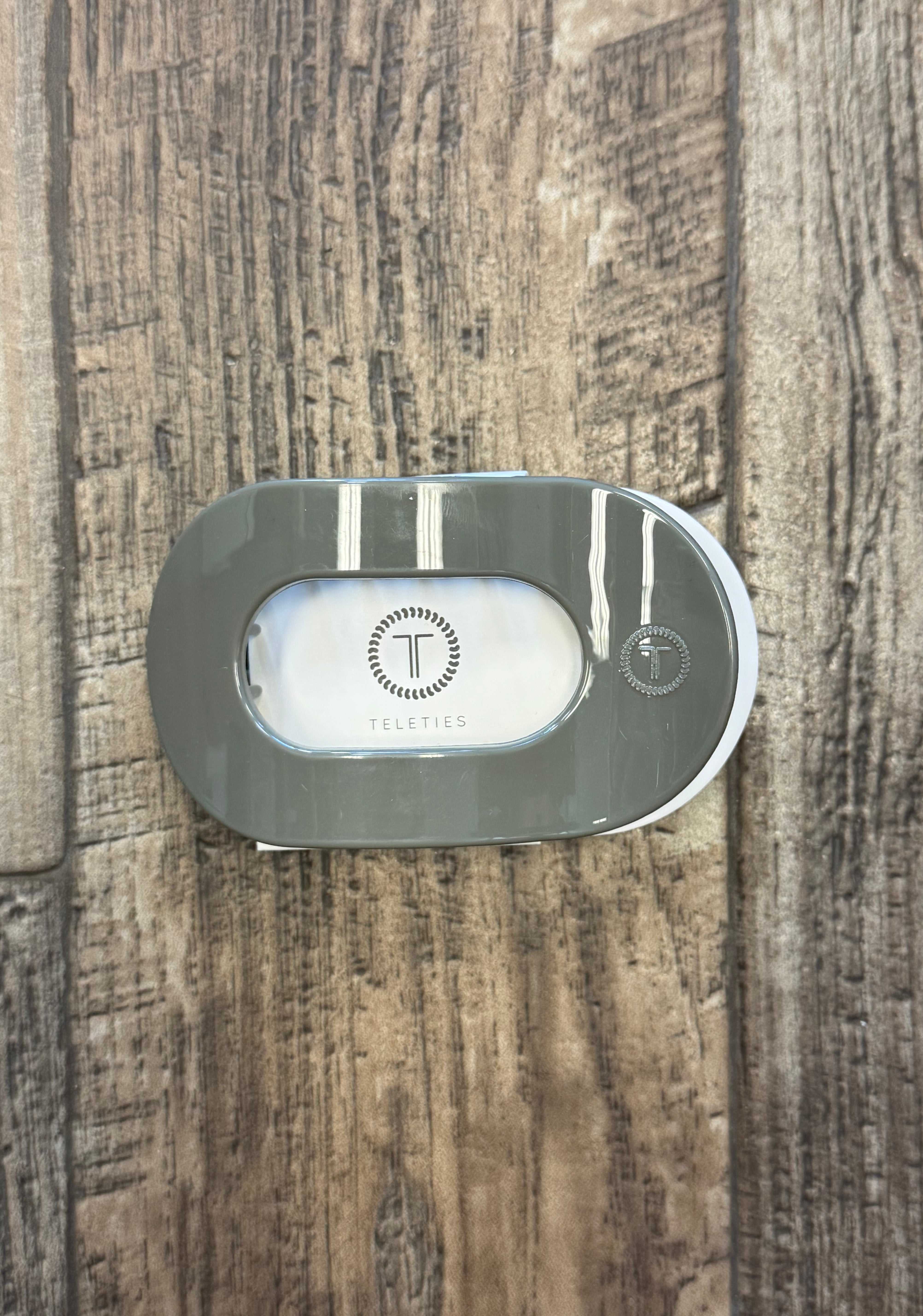 Teleties Round Flat Hair Clips-Hair Accessories-teleties-The Silo Boutique, Women's Fashion Boutique Located in Warren and Grand Forks North Dakota