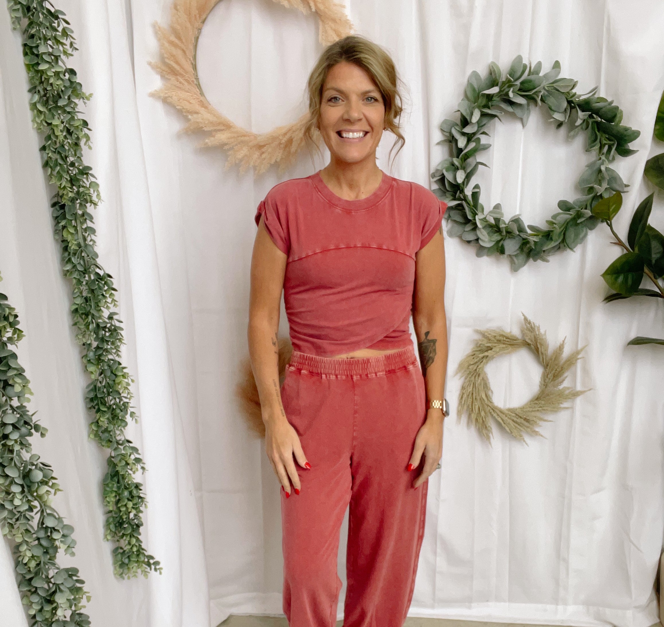 In the Moves Set-Dark Red-Outfit Sets-hyfve-The Silo Boutique, Women's Fashion Boutique Located in Warren and Grand Forks North Dakota