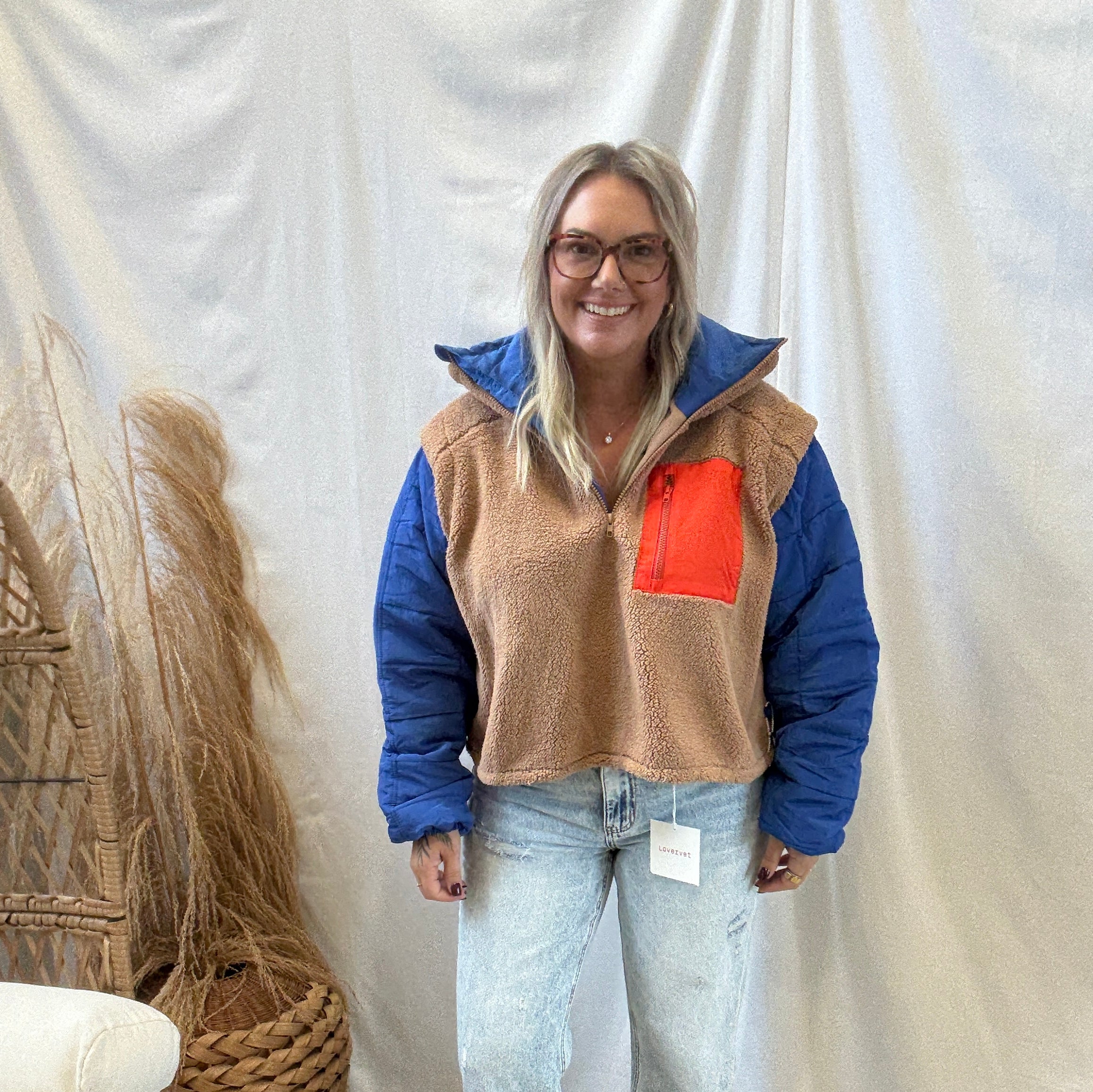 Mocha Combo Fleece Pulloever-Sweatshirts-veveret-The Silo Boutique, Women's Fashion Boutique Located in Warren and Grand Forks North Dakota