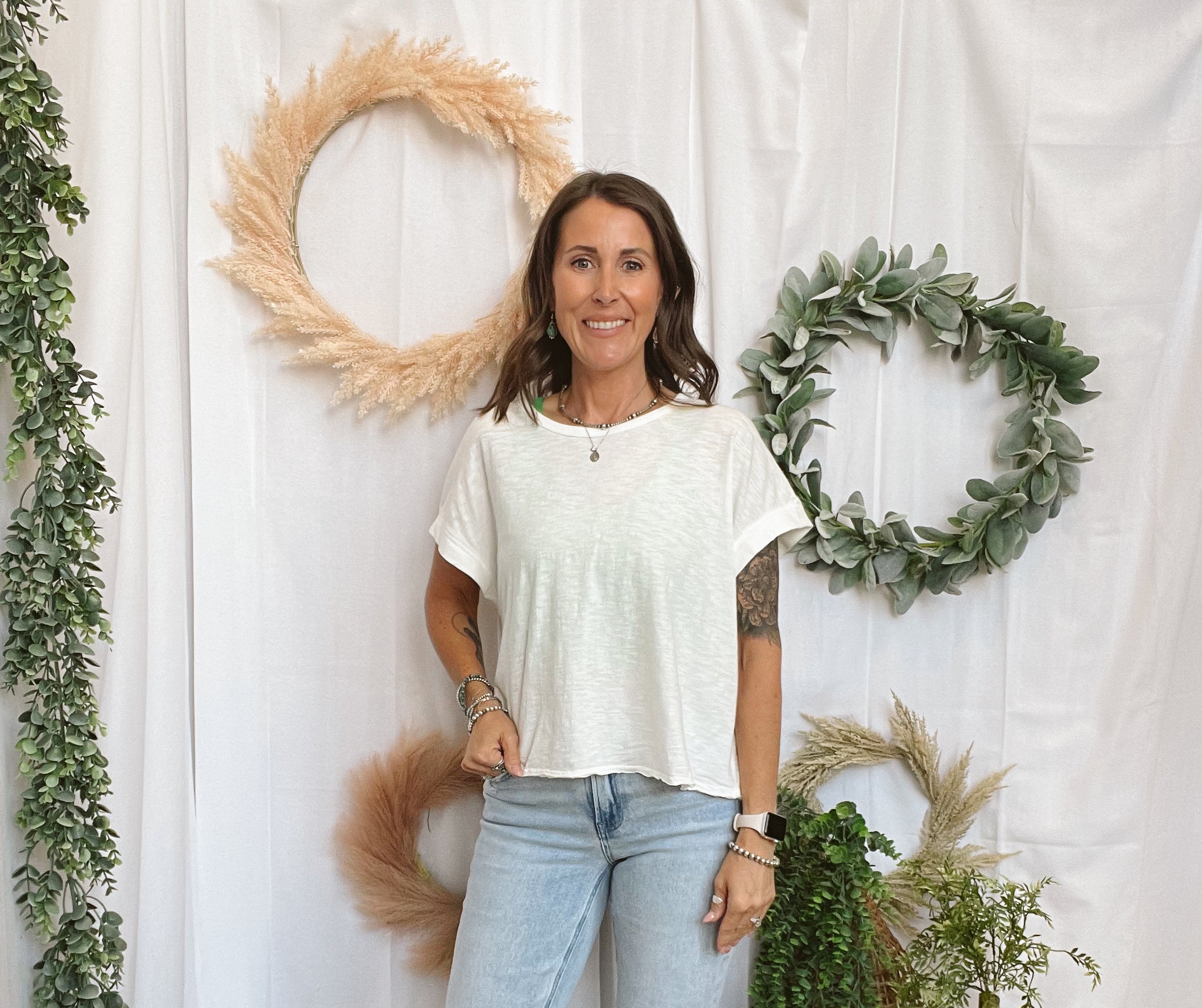 Vervet York Distressed Flare Jeans-Jeans-vervet-The Silo Boutique, Women's Fashion Boutique Located in Warren and Grand Forks North Dakota