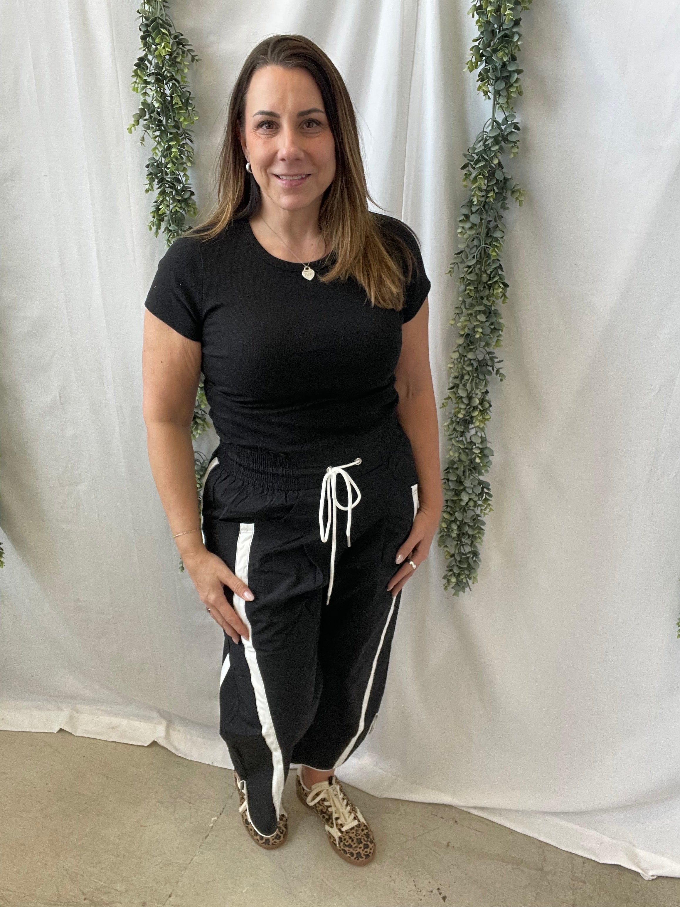 Zoey Basic Ribbed Top-Black-Short Sleeve Tops-hyfve-The Silo Boutique, Women's Fashion Boutique Located in Warren and Grand Forks North Dakota