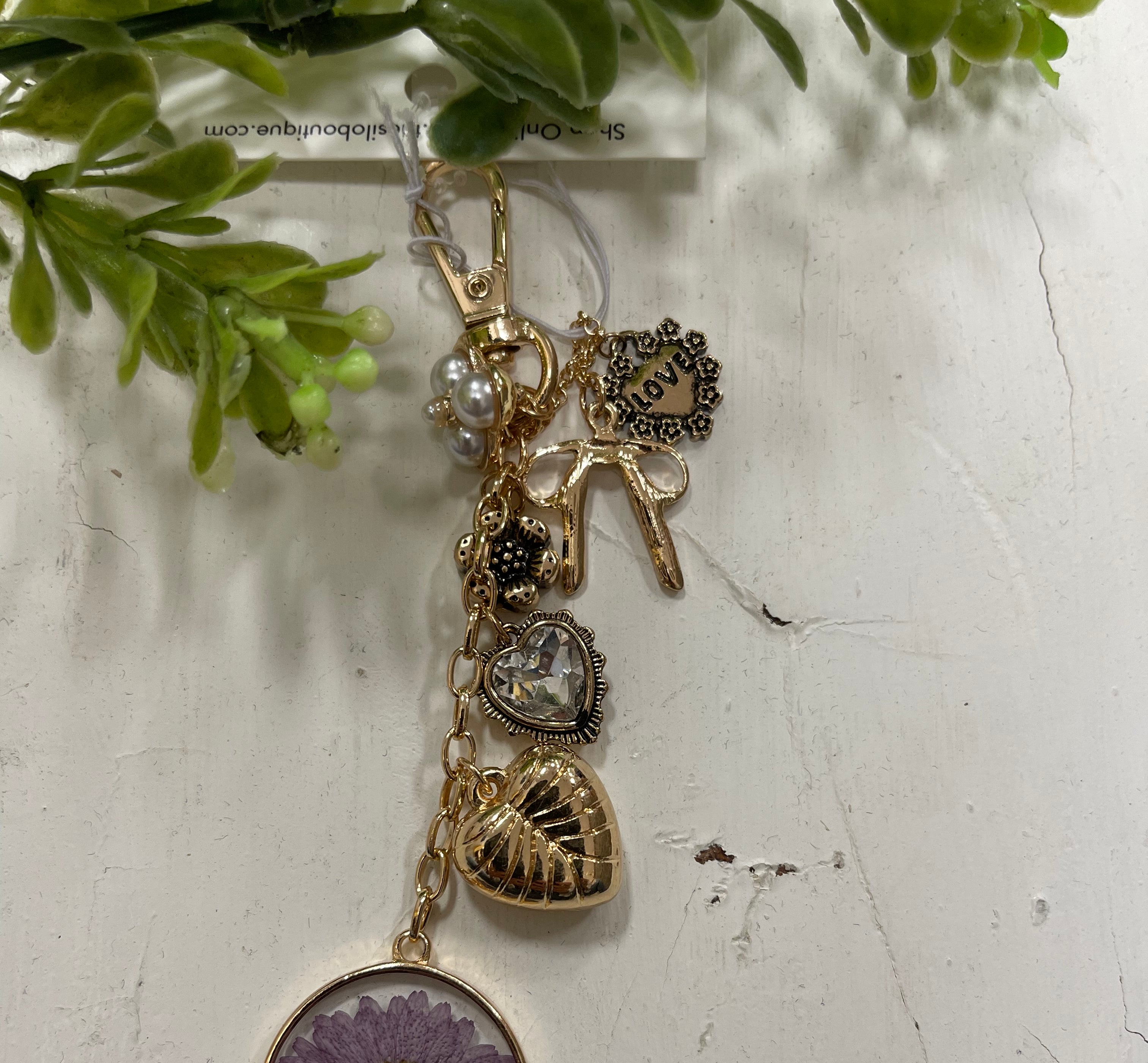 Dried Flower Bow Heart Charm-Final Sale-Keychains-joss-The Silo Boutique, Women's Fashion Boutique Located in Warren and Grand Forks North Dakota