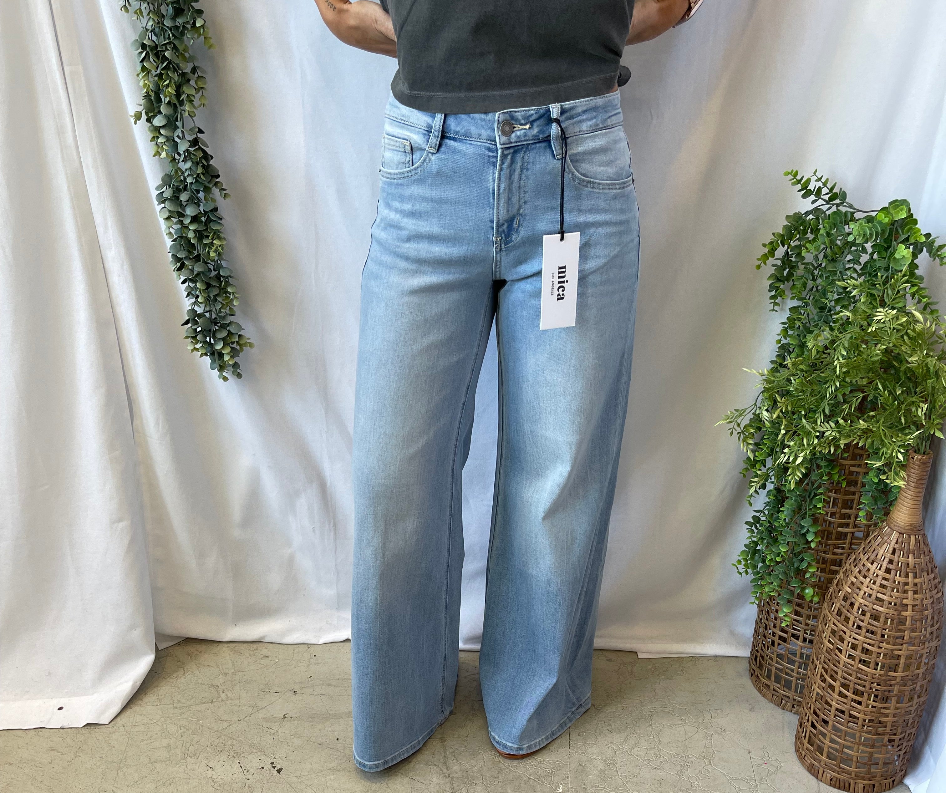 Mica Wide Leg Baggy Fit Jeans-Jeans-mica-The Silo Boutique, Women's Fashion Boutique Located in Warren and Grand Forks North Dakota