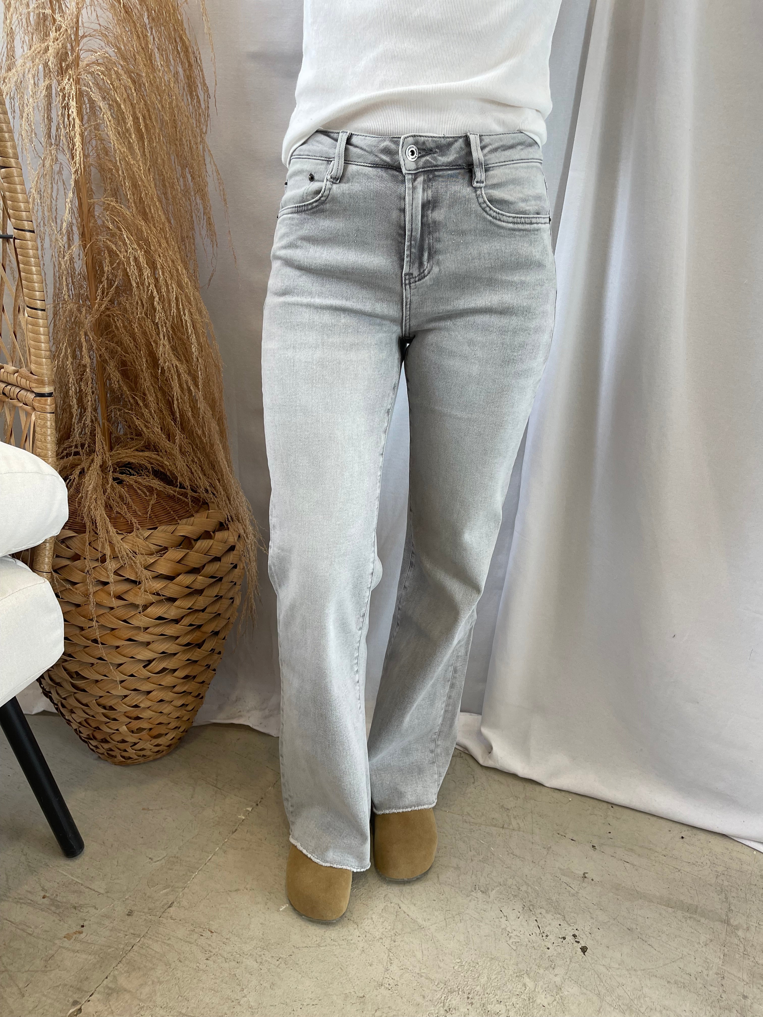 Mica Wide Leg Platinum Grey Jeans-Final Sale-Jeans-mica-The Silo Boutique, Women's Fashion Boutique Located in Warren and Grand Forks North Dakota