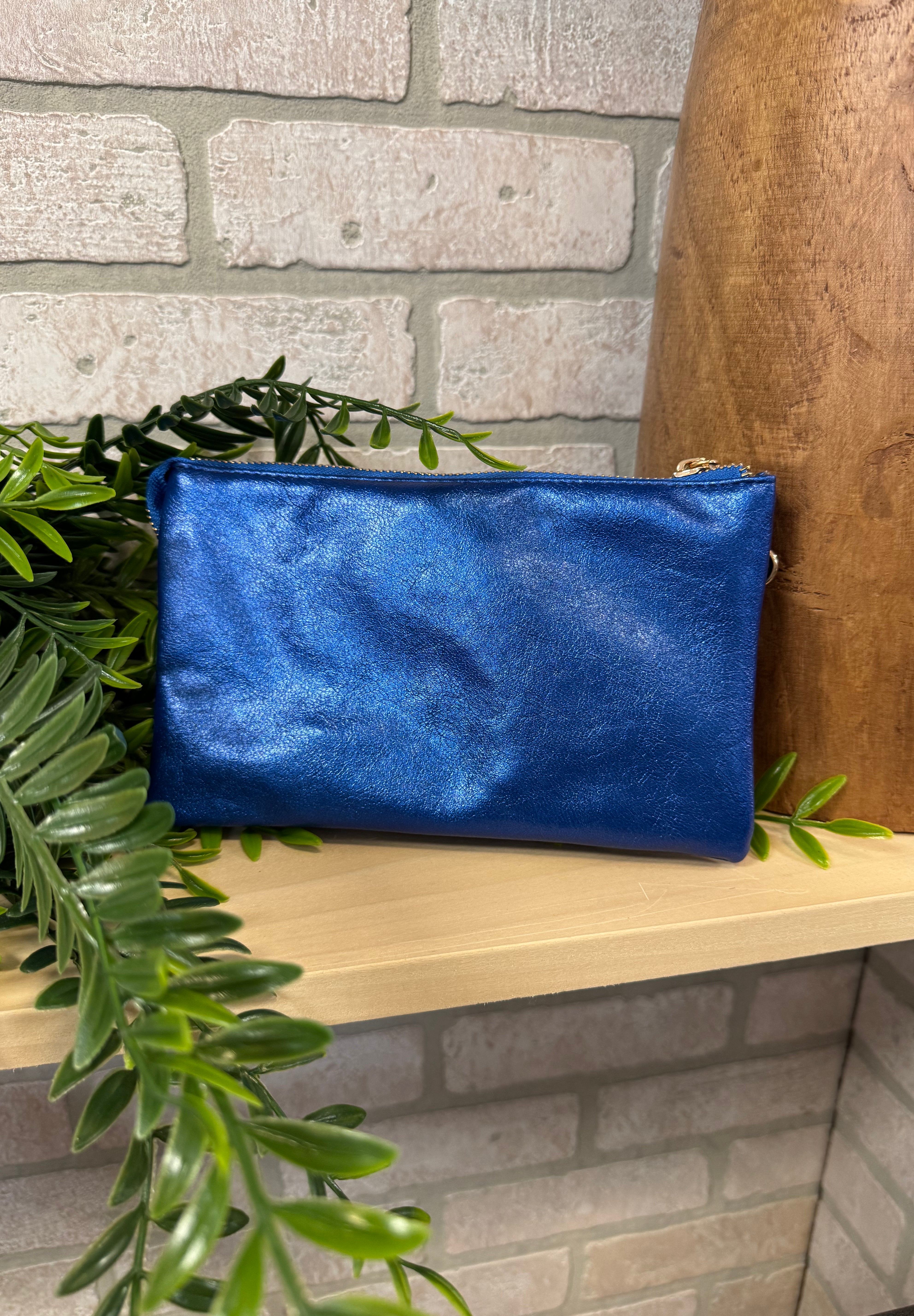 Riley 3 Compartment Crossbody/Wristlet-Crossbody Purses-Jen and Co-The Silo Boutique, Women's Fashion Boutique Located in Warren and Grand Forks North Dakota