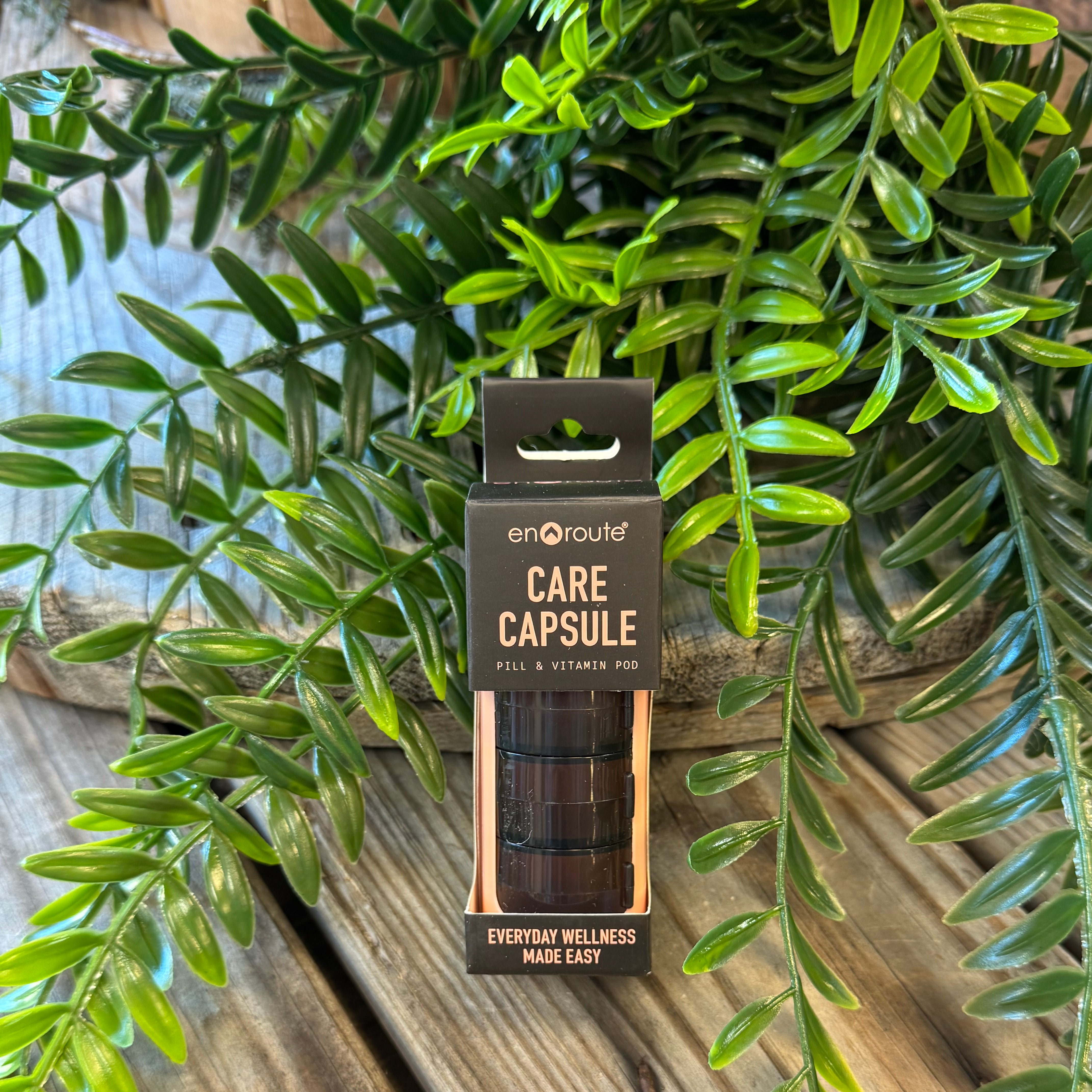 En Route Capsule Case-Beauty-dm-The Silo Boutique, Women's Fashion Boutique Located in Warren and Grand Forks North Dakota