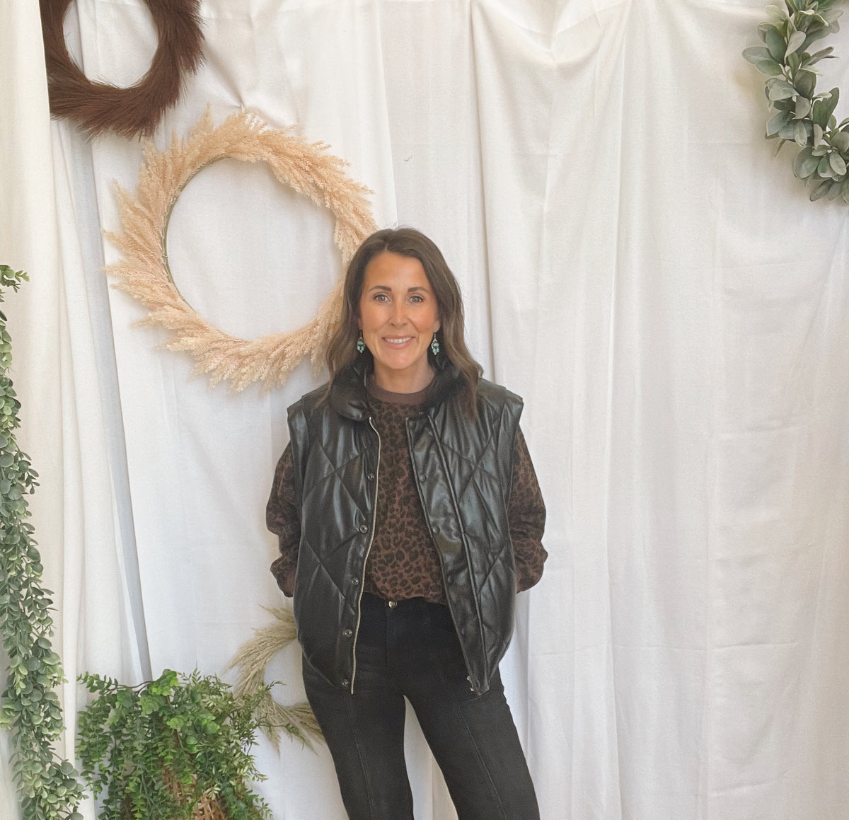 Elan Quilted Vest-Black-Coats & Jackets-elan-The Silo Boutique, Women's Fashion Boutique Located in Warren and Grand Forks North Dakota