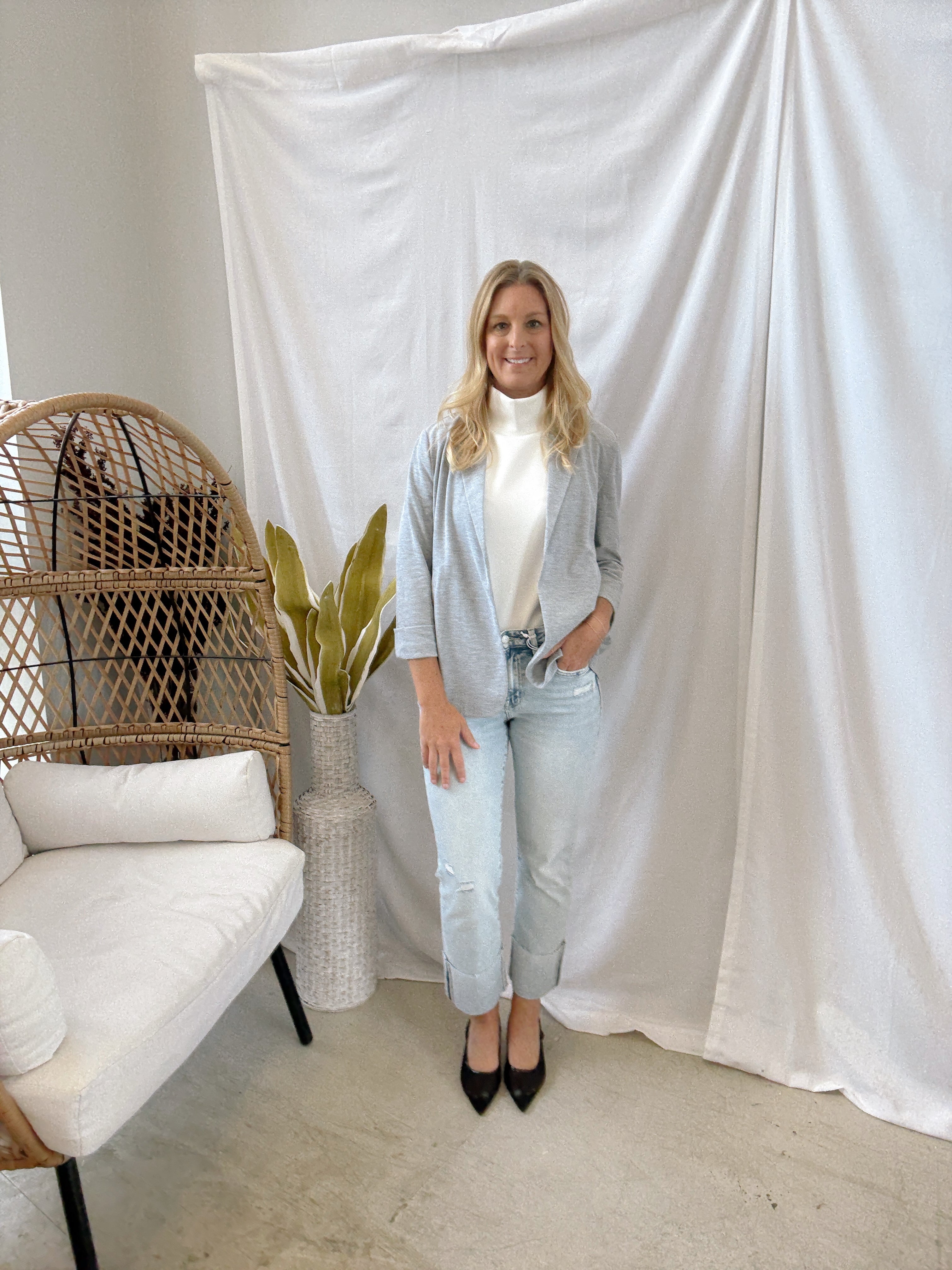 Rae Knit Blazer-Grey-Blazers-Doe and Rae-The Silo Boutique, Women's Fashion Boutique Located in Warren and Grand Forks North Dakota