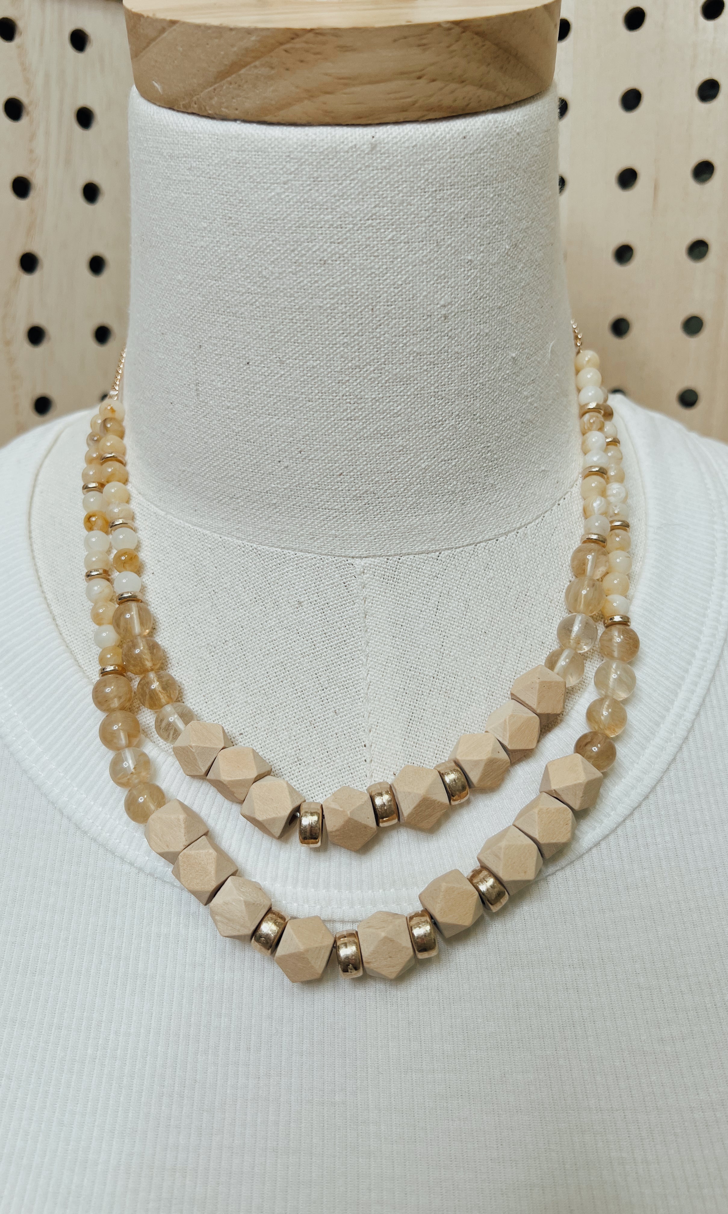 Natural Bead Layered Necklace-Necklaces-fame-The Silo Boutique, Women's Fashion Boutique Located in Warren and Grand Forks North Dakota
