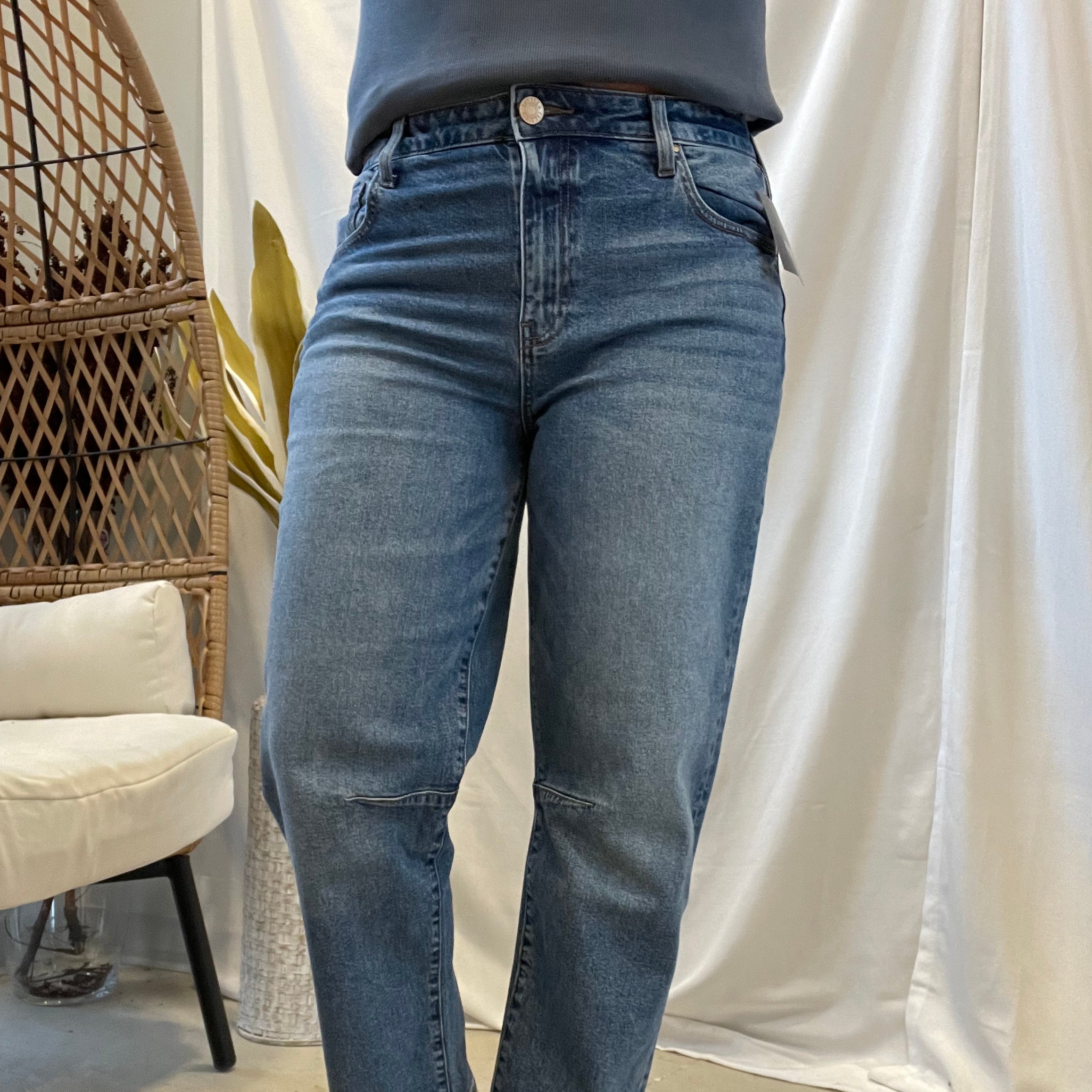 Kut Ashley High Rise Barrel Leg Jeans-Jeans-Kut-The Silo Boutique, Women's Fashion Boutique Located in Warren and Grand Forks North Dakota