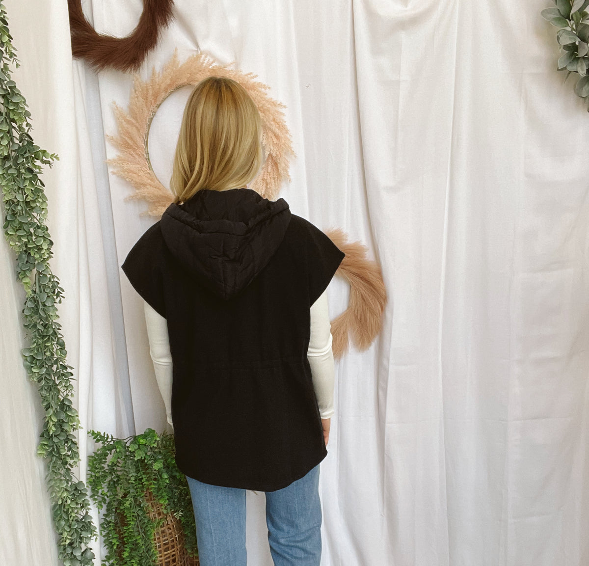 Hanna Hooded Cape Vest-Charcoal-Vests-staccato-The Silo Boutique, Women's Fashion Boutique Located in Warren and Grand Forks North Dakota
