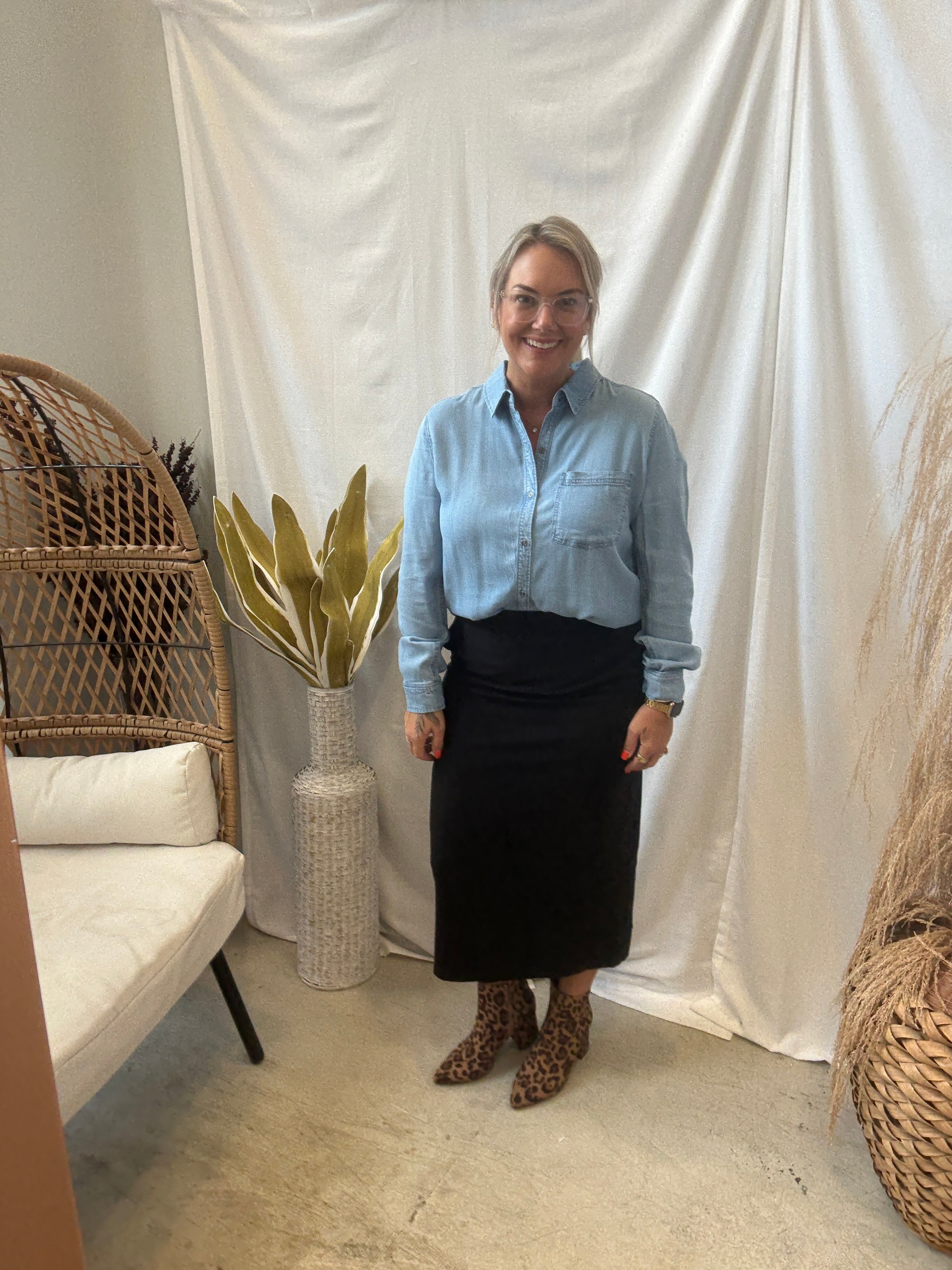 The Perfect Maxi Skirt-Black-Final Sale-Skirts-hem and thread-The Silo Boutique, Women's Fashion Boutique Located in Warren and Grand Forks North Dakota