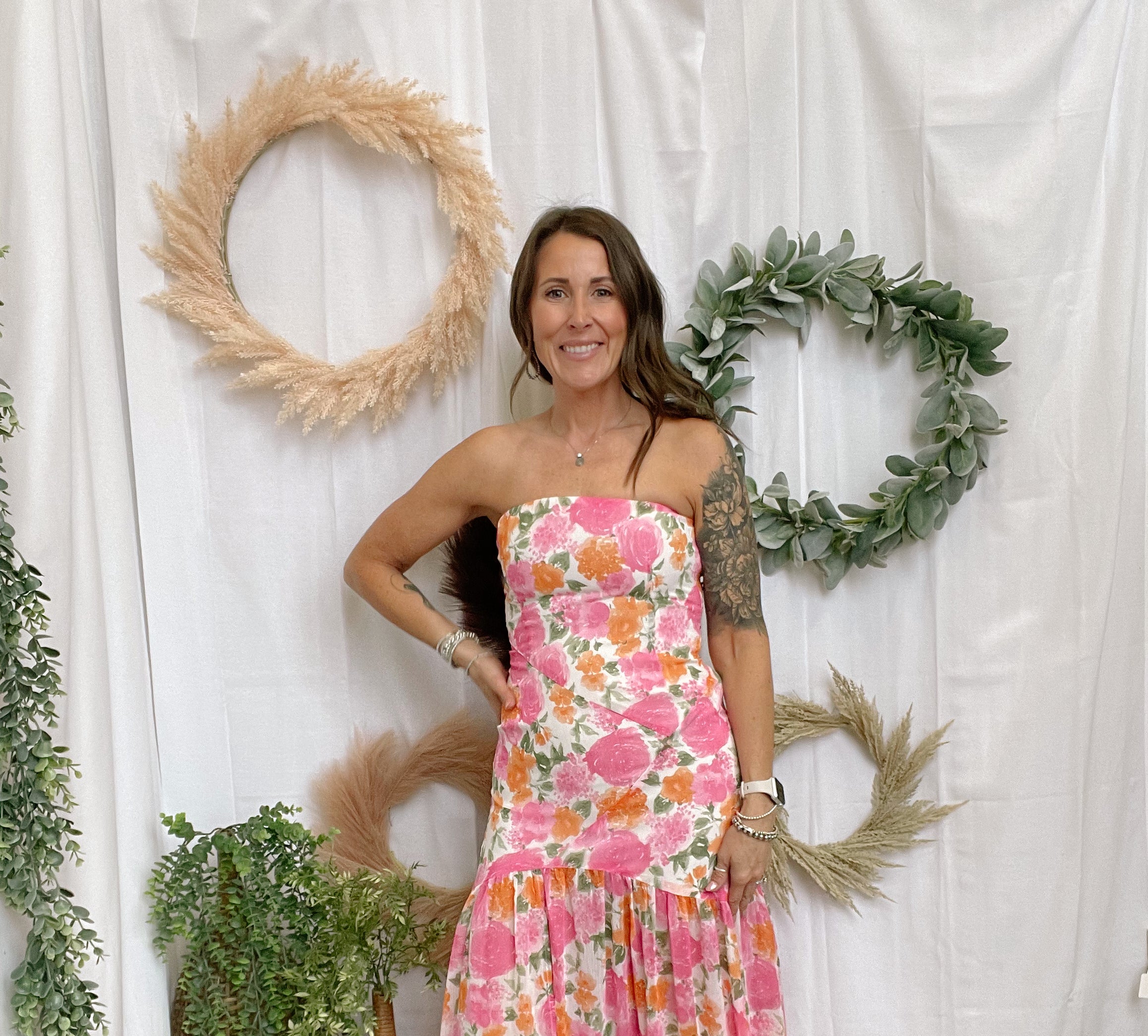 Pink Floral Strapless Dress-Dresses-promesa-The Silo Boutique, Women's Fashion Boutique Located in Warren and Grand Forks North Dakota