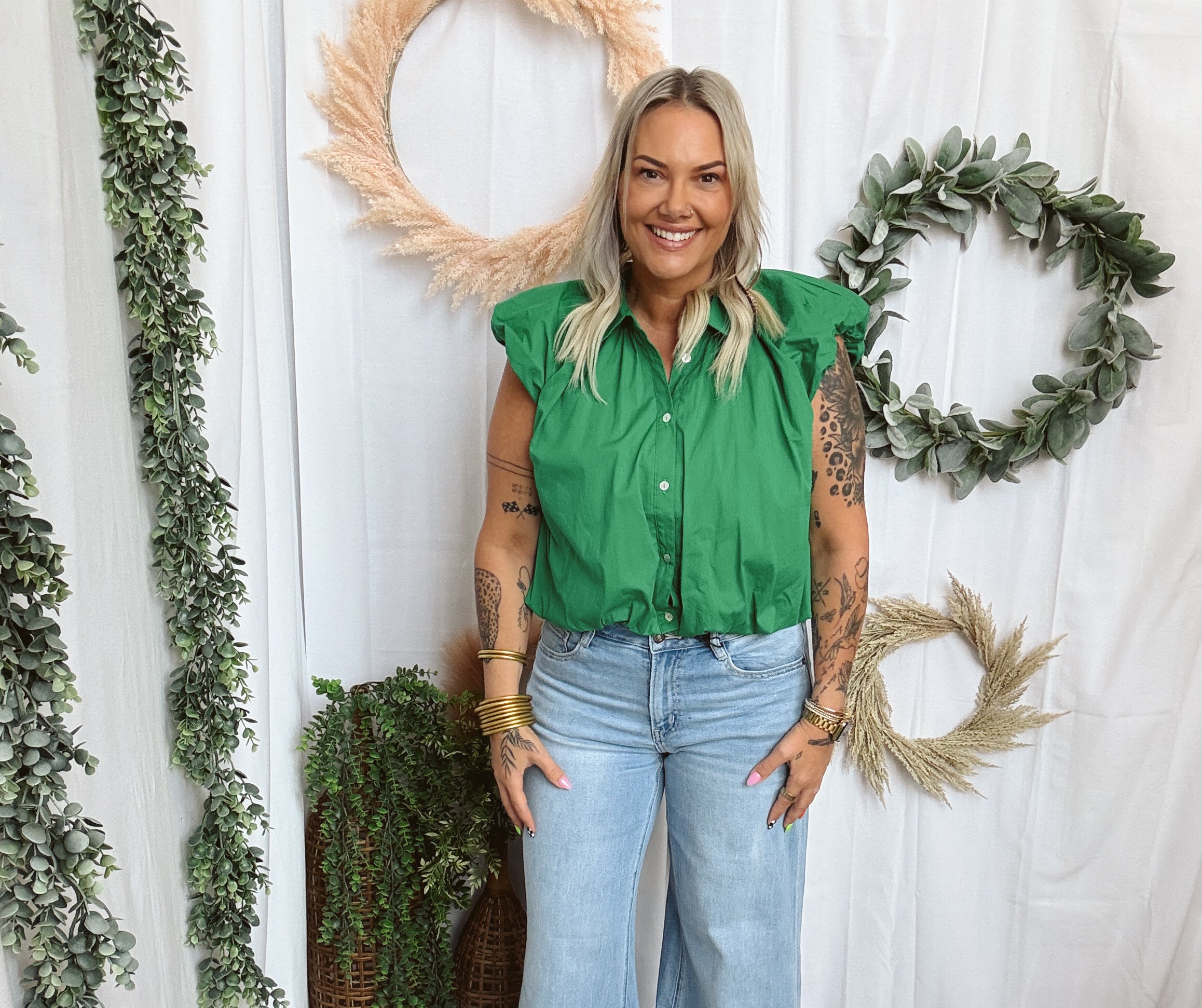 Gloria Button Up Sleeveless Top-Green-Tank Tops-entro-The Silo Boutique, Women's Fashion Boutique Located in Warren and Grand Forks North Dakota