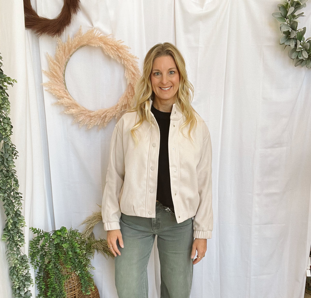 Lori Snap Button Bubble Jacket-Oatmeal-Vests-staccato-The Silo Boutique, Women's Fashion Boutique Located in Warren and Grand Forks North Dakota