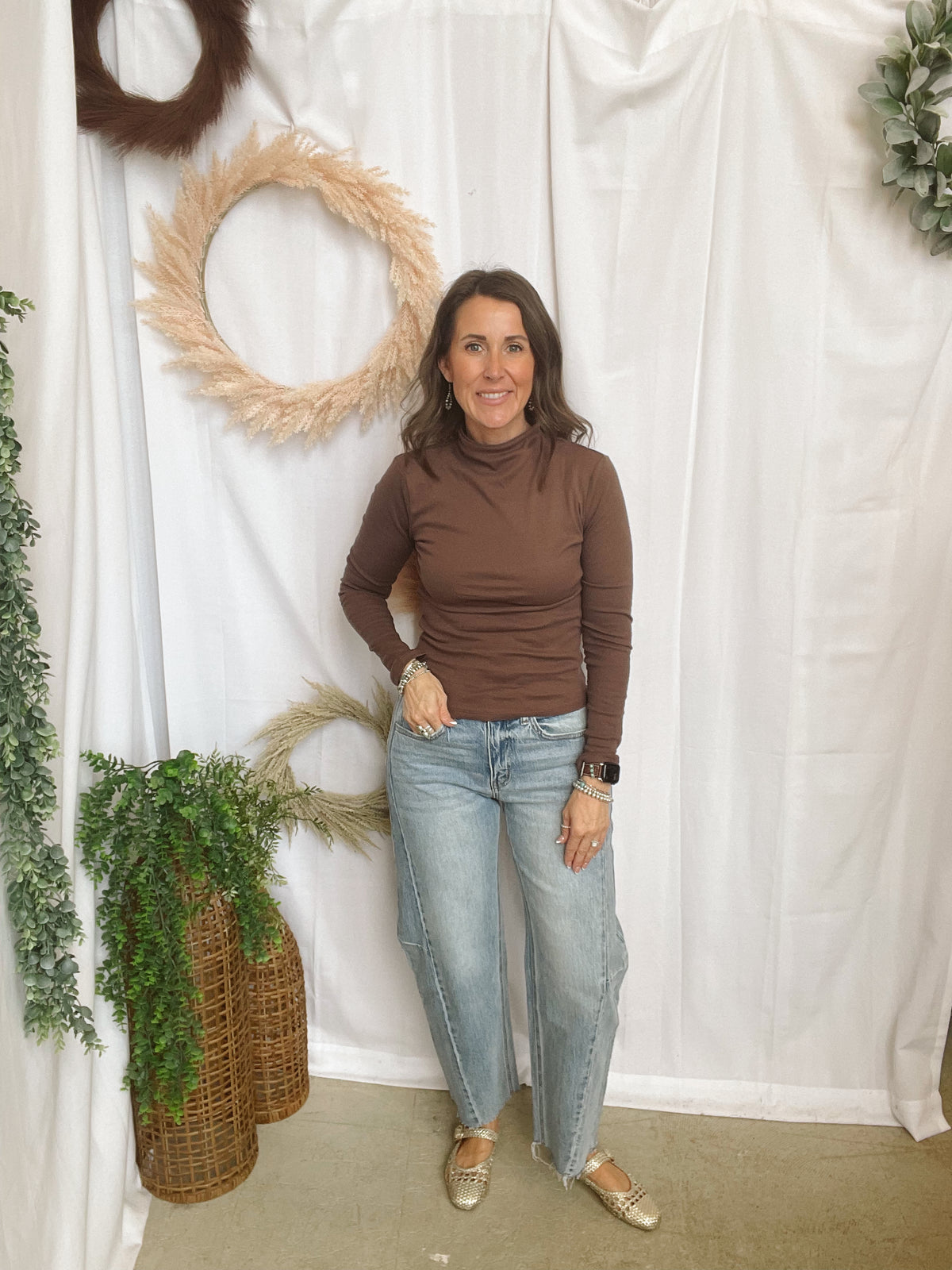 Vervet Loftiness Barrel Jeans-Jeans-vervet-The Silo Boutique, Women's Fashion Boutique Located in Warren and Grand Forks North Dakota