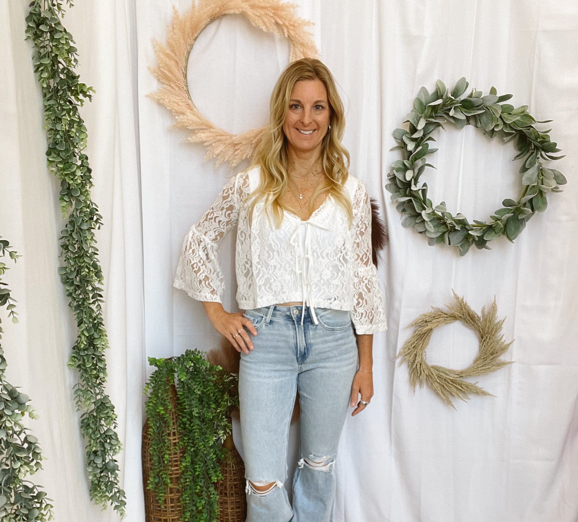 Sweet Magnolia Lace Top-Long Sleeve Tops-blakeley-The Silo Boutique, Women's Fashion Boutique Located in Warren and Grand Forks North Dakota