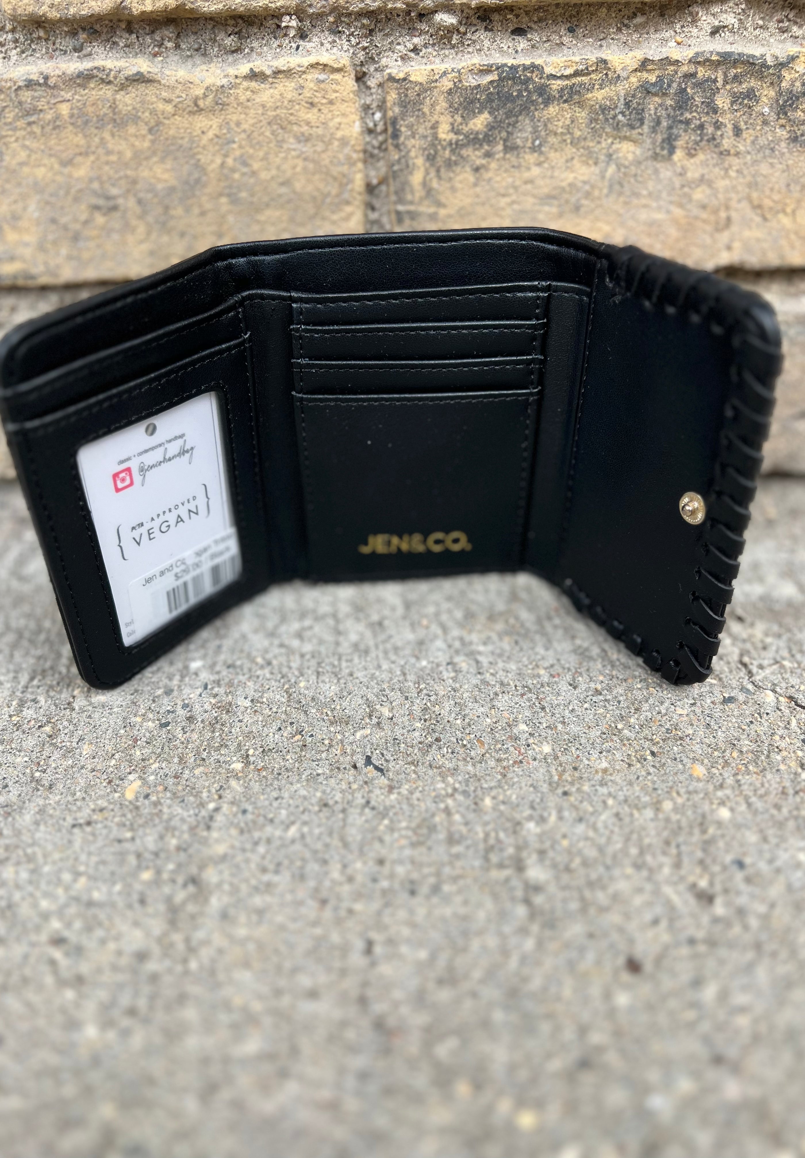 Jen and Co Logan Trifold Wallet-Final Sale-Wallets-Jen and Co-The Silo Boutique, Women's Fashion Boutique Located in Warren and Grand Forks North Dakota