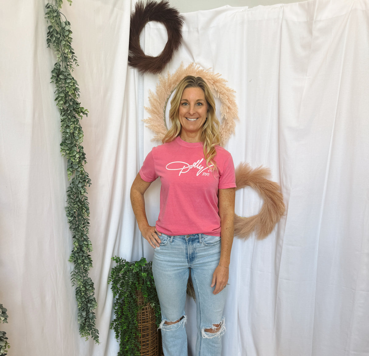 Dolly XOXO Tee-Crunchberry-Graphic Tees-birdies-The Silo Boutique, Women's Fashion Boutique Located in Warren and Grand Forks North Dakota
