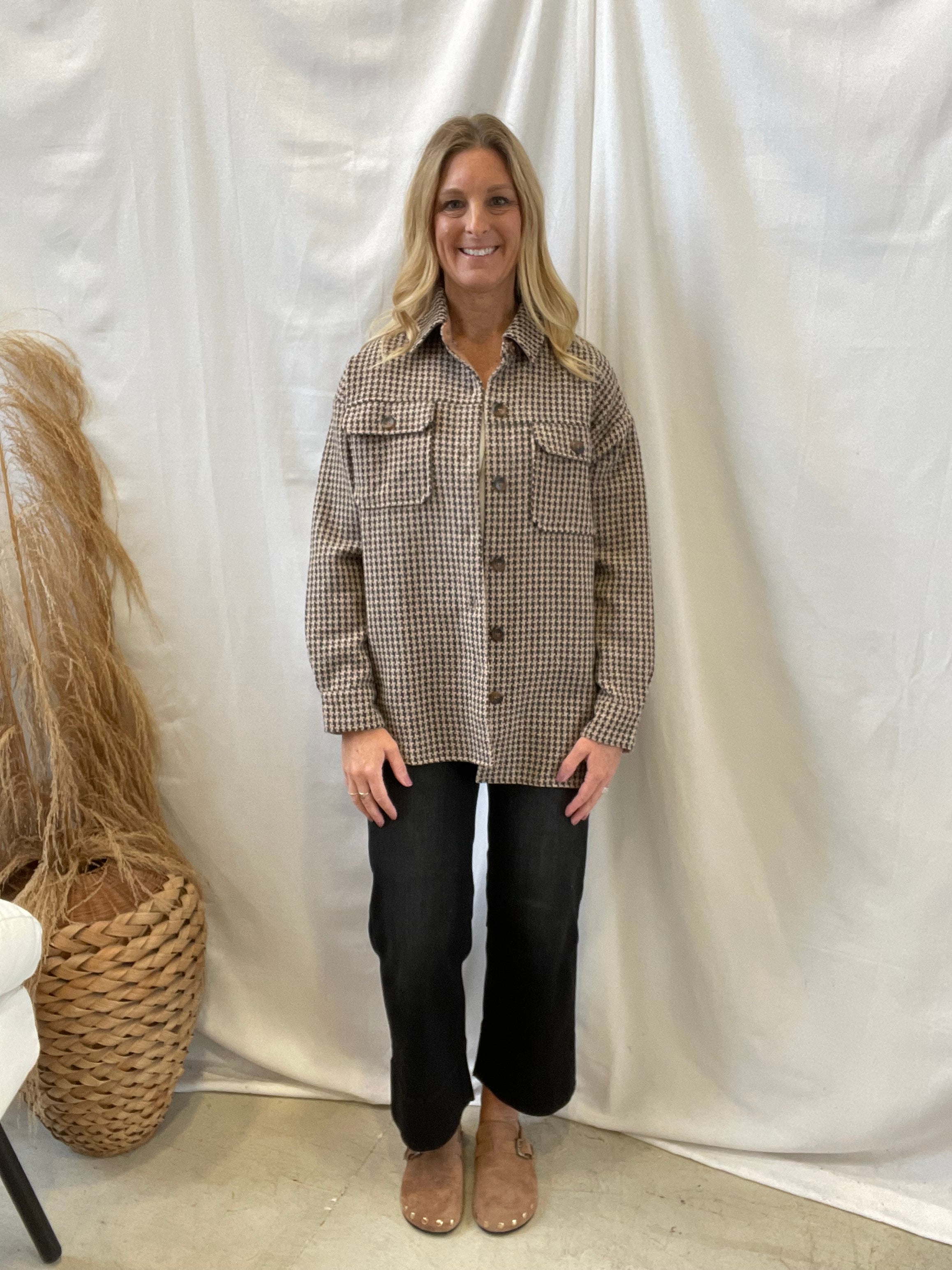 Houndstooth Button Up Shacket-Final Sale-Blazers-hem and thread-The Silo Boutique, Women's Fashion Boutique Located in Warren and Grand Forks North Dakota