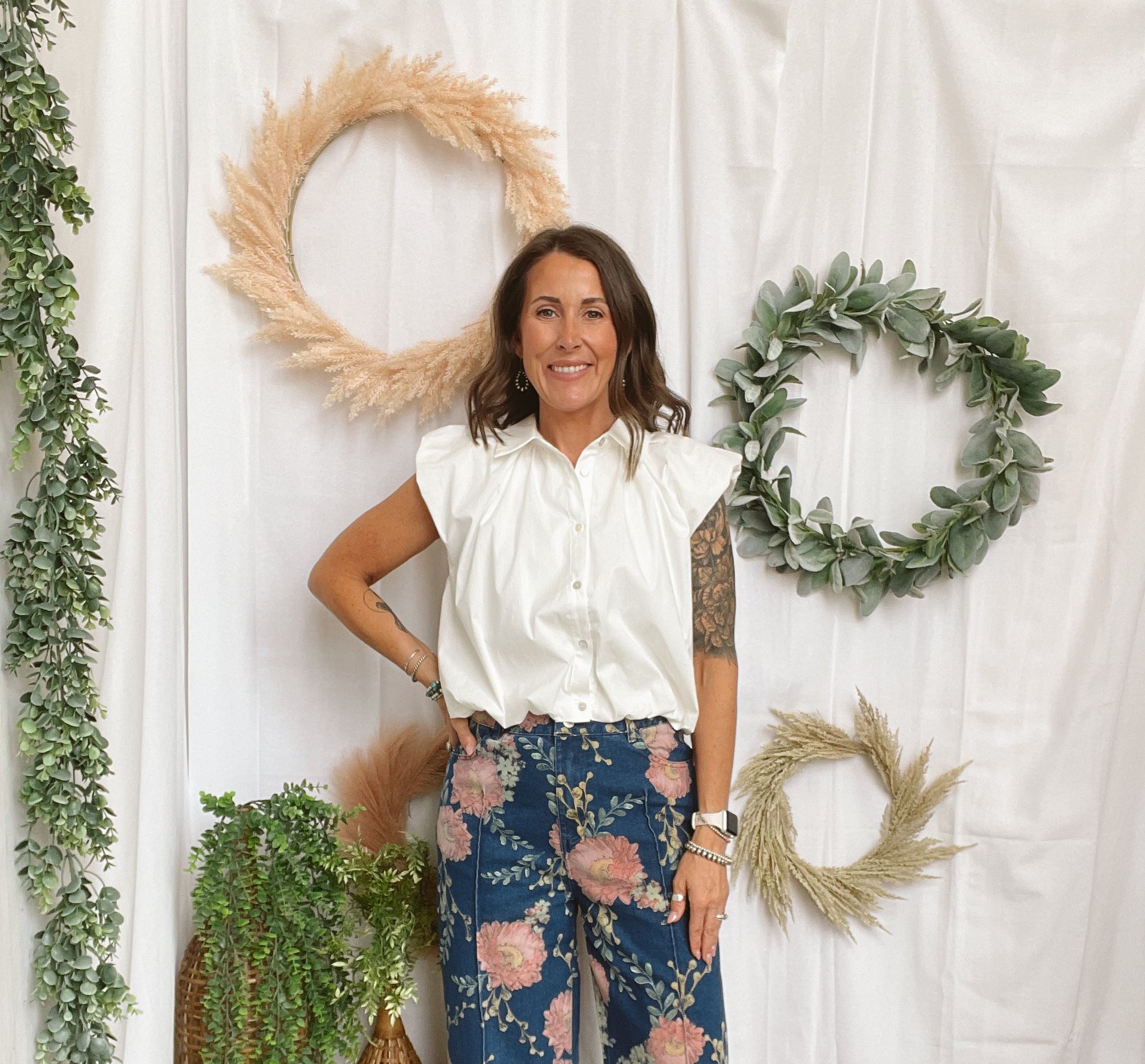 Gloria Button Up Sleeveless Top-White-Tank Tops-entro-The Silo Boutique, Women's Fashion Boutique Located in Warren and Grand Forks North Dakota