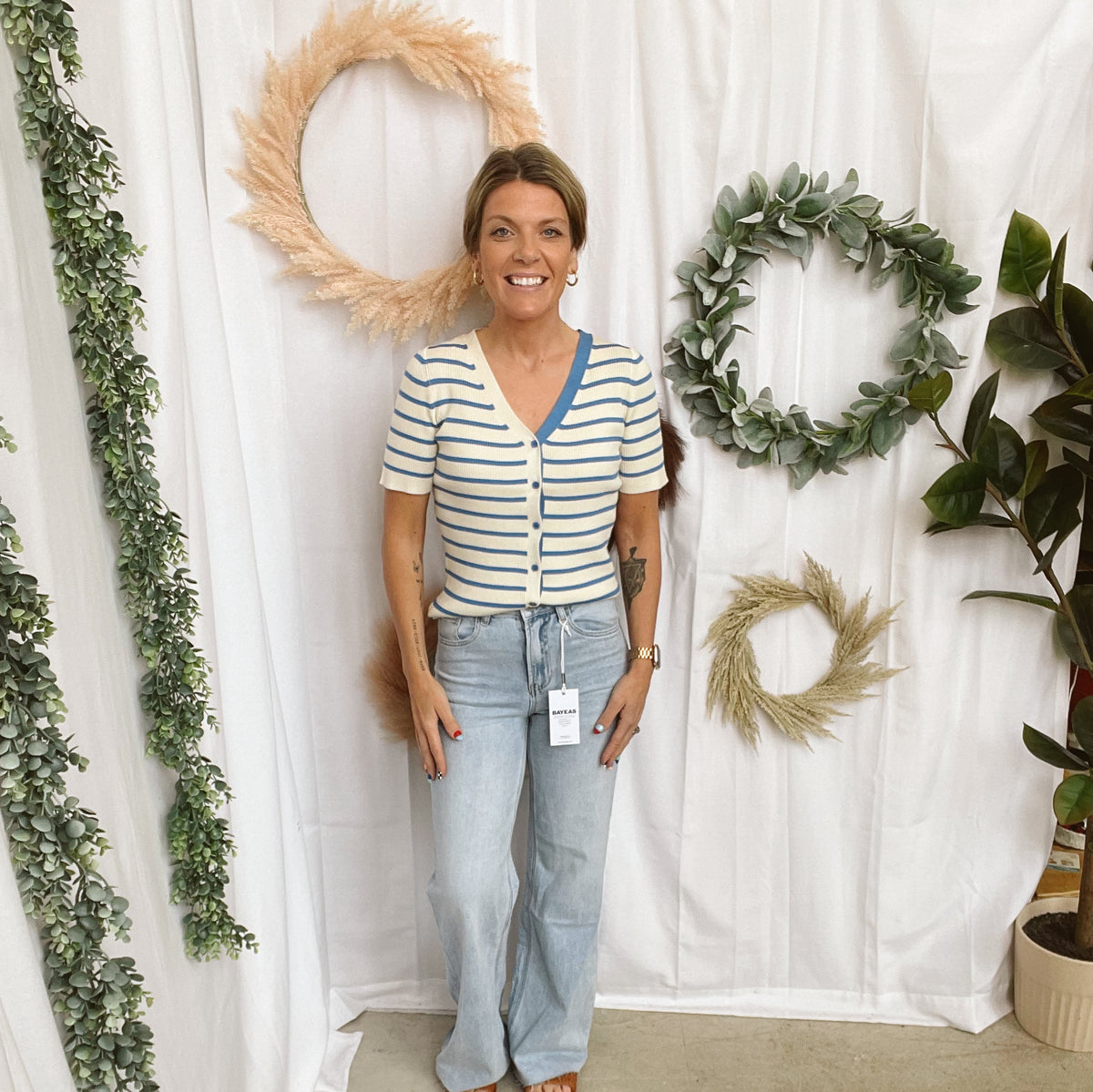 Bayeas Bella Wide Leg Jeans-Light Wash-Jeans-bayeas-The Silo Boutique, Women's Fashion Boutique Located in Warren and Grand Forks North Dakota
