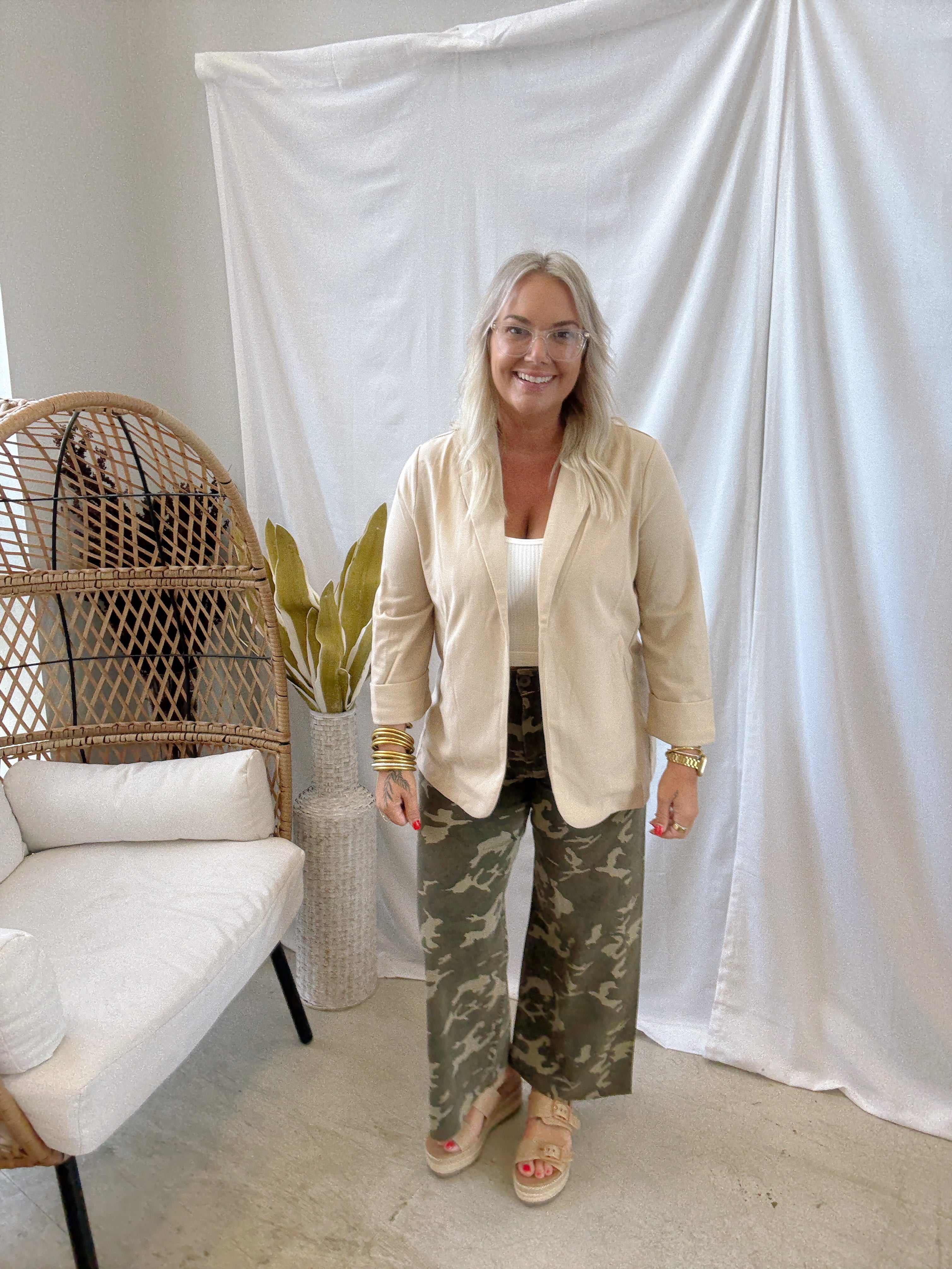 Rae Knit Blazer-Sand-Final Sale-Blazers-Doe and Rae-The Silo Boutique, Women's Fashion Boutique Located in Warren and Grand Forks North Dakota