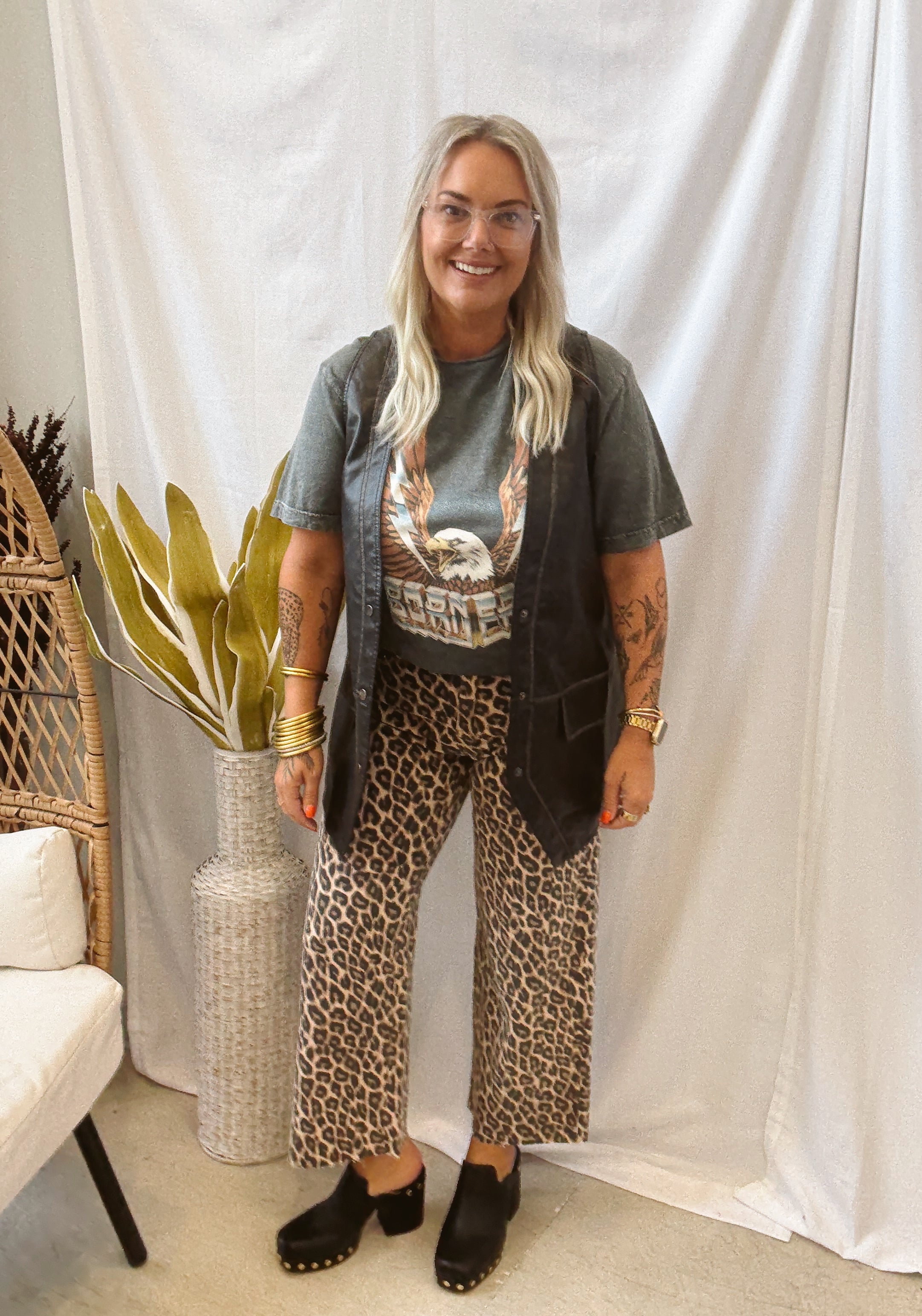 Born Free Graphic Tee-Graphic Tees-lotus-The Silo Boutique, Women's Fashion Boutique Located in Warren and Grand Forks North Dakota