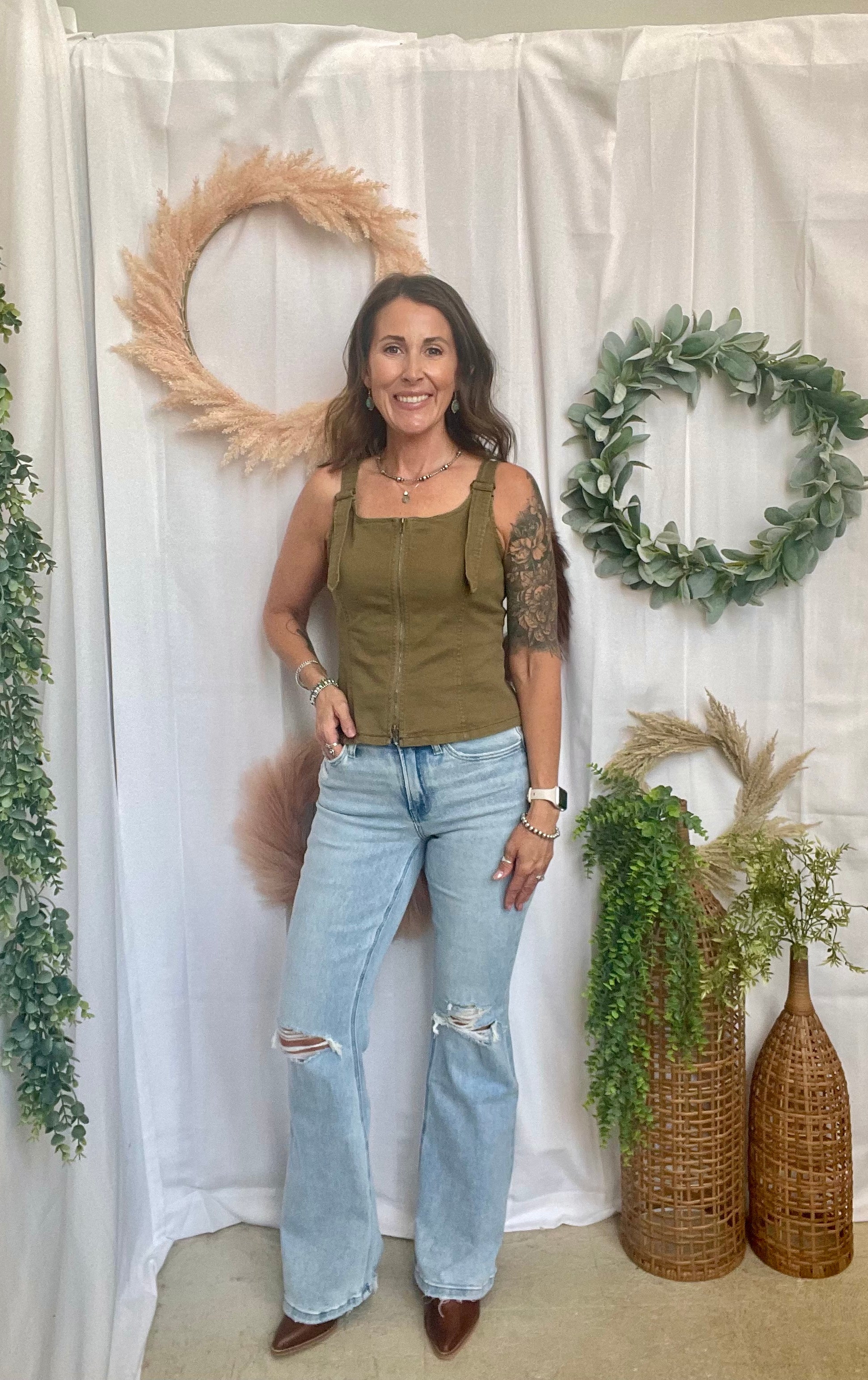 Vervet York Distressed Flare Jeans-Jeans-vervet-The Silo Boutique, Women's Fashion Boutique Located in Warren and Grand Forks North Dakota