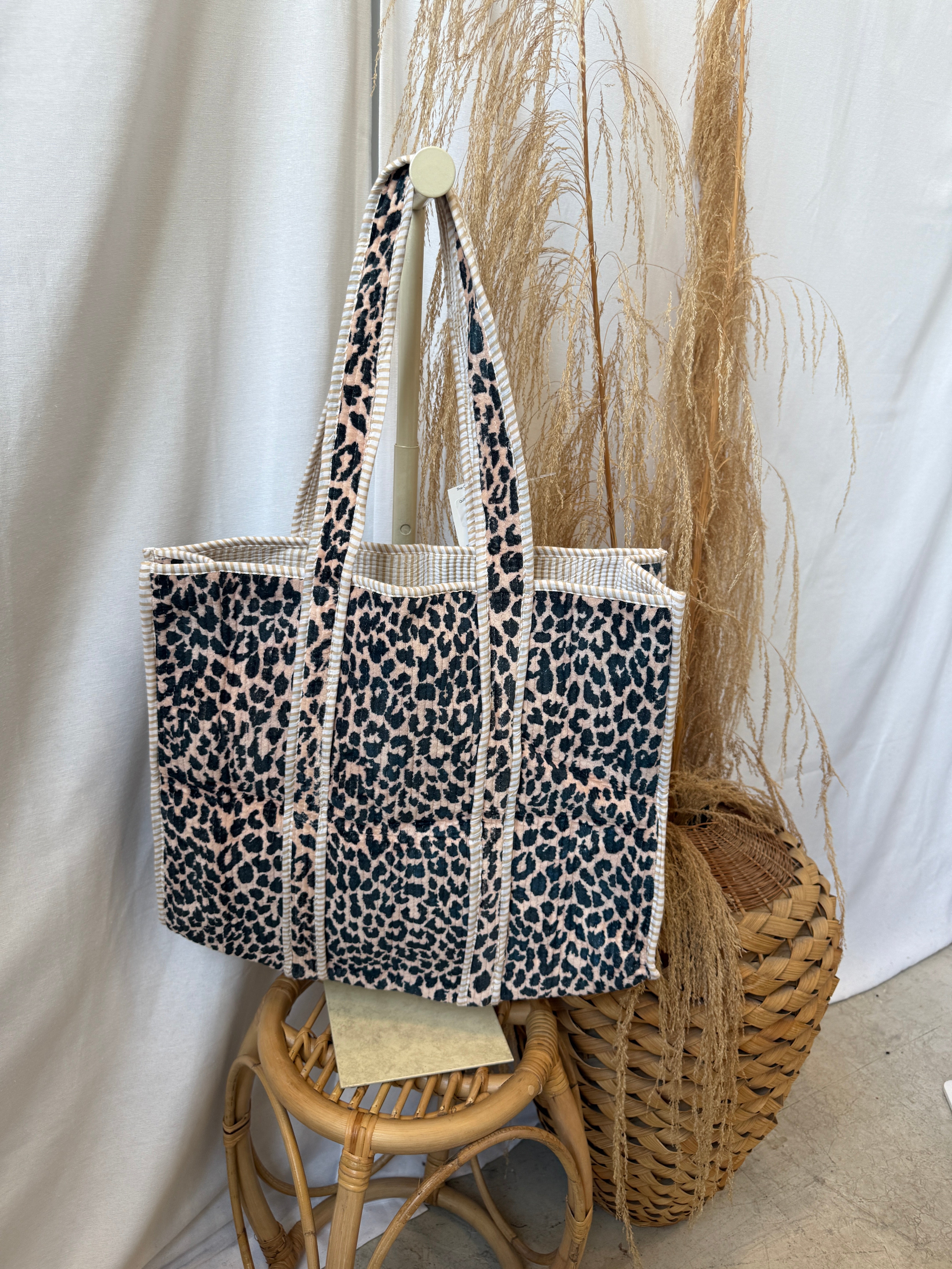 Quilted Bag-Velvet Leopard Print-Purses-faire-The Silo Boutique, Women's Fashion Boutique Located in Warren and Grand Forks North Dakota