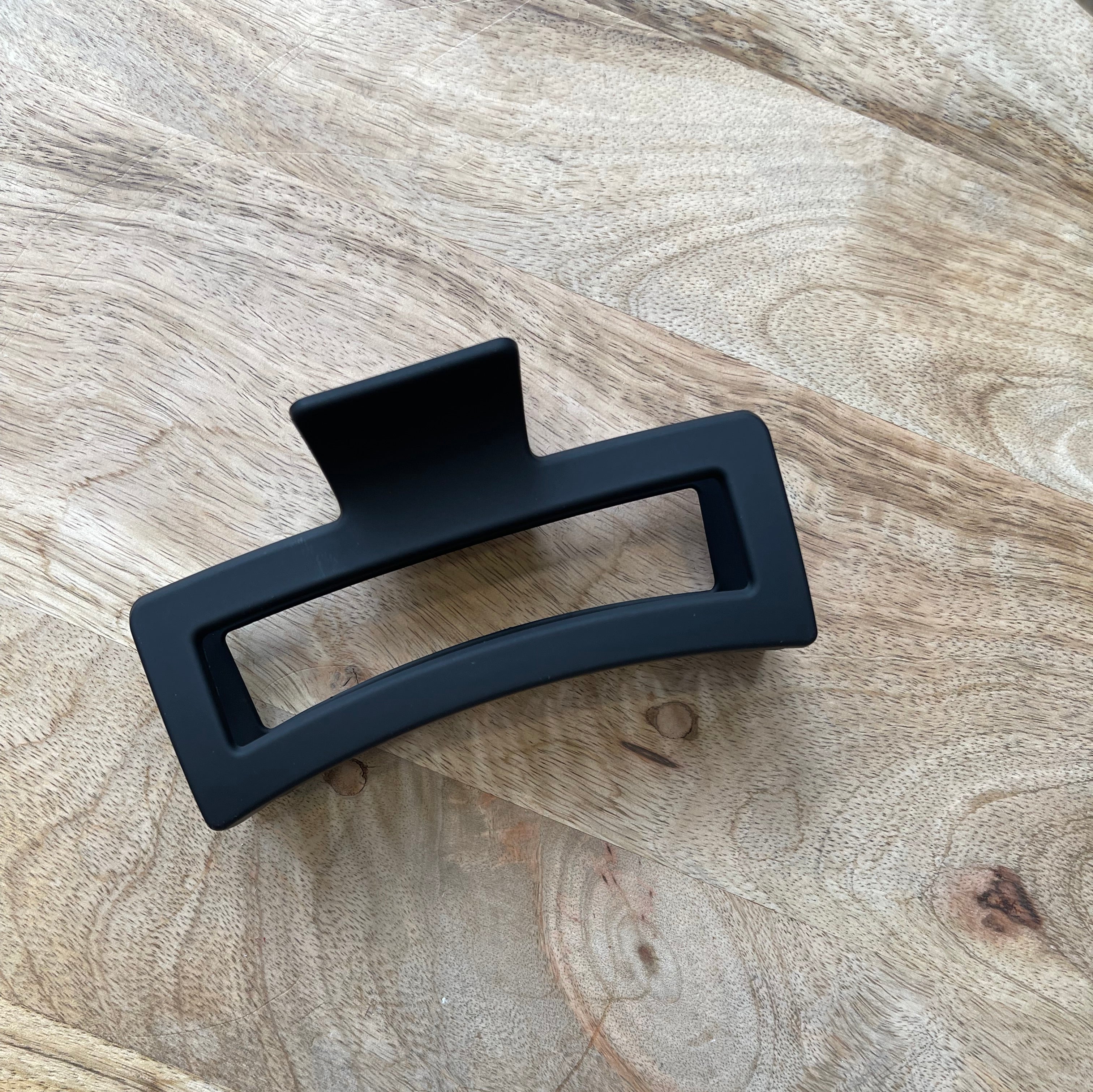 X-Lg Hair Claw-Hair Claw-joss-The Silo Boutique, Women's Fashion Boutique Located in Warren and Grand Forks North Dakota