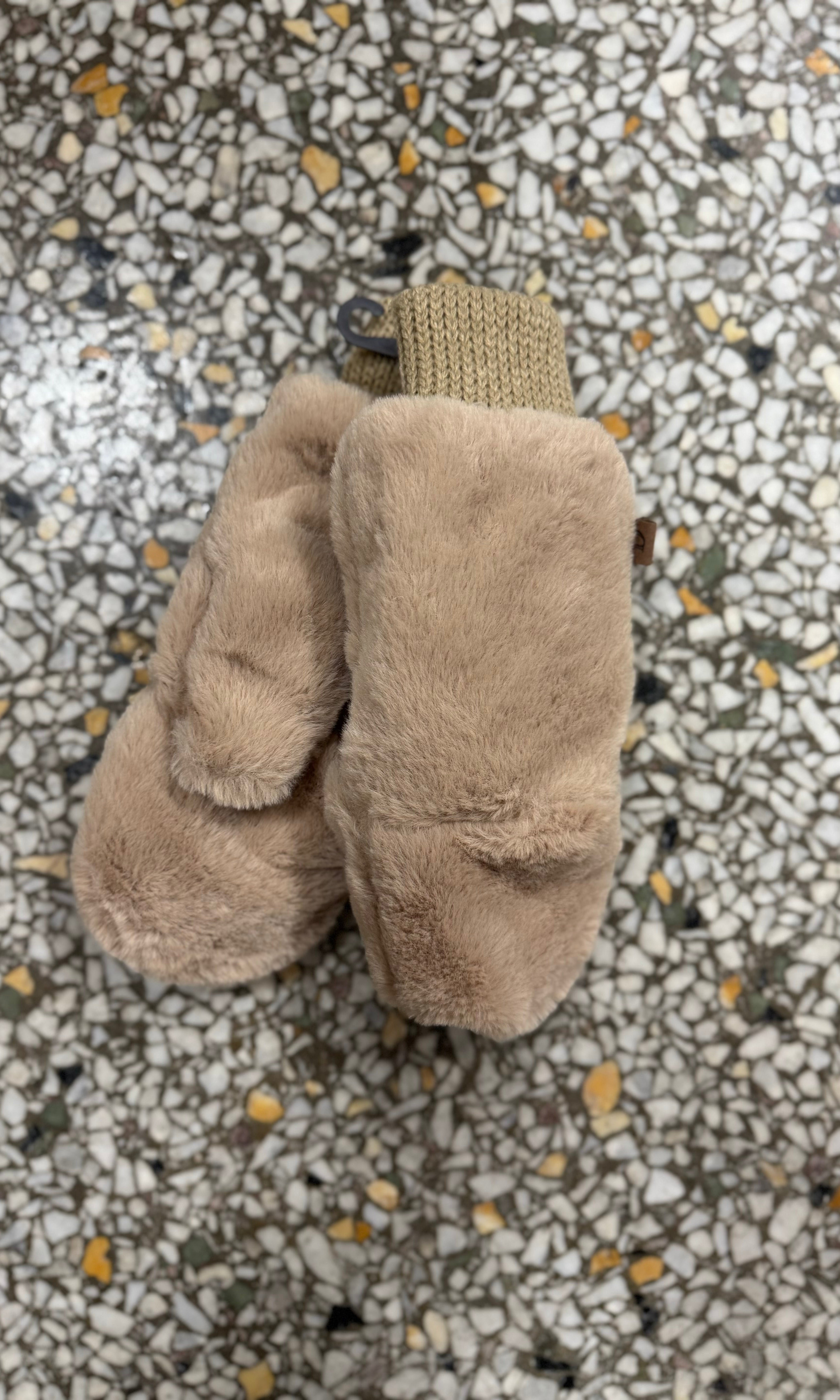 Solid Faux Fur Mittens-Gloves & Mittens-fashion city-The Silo Boutique, Women's Fashion Boutique Located in Warren and Grand Forks North Dakota