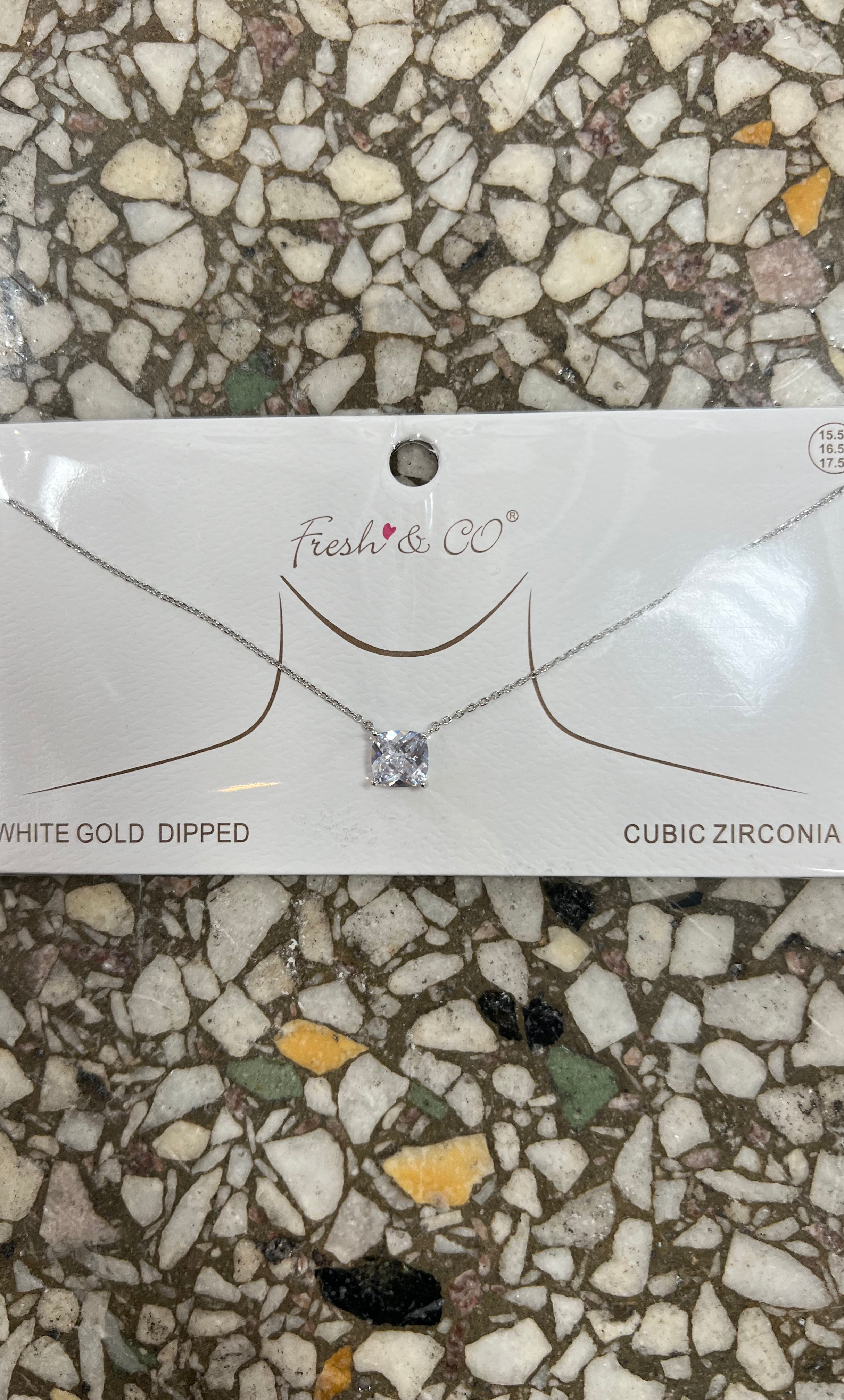 Cubic Necklace-Necklaces-Avenue Zoe-The Silo Boutique, Women's Fashion Boutique Located in Warren and Grand Forks North Dakota