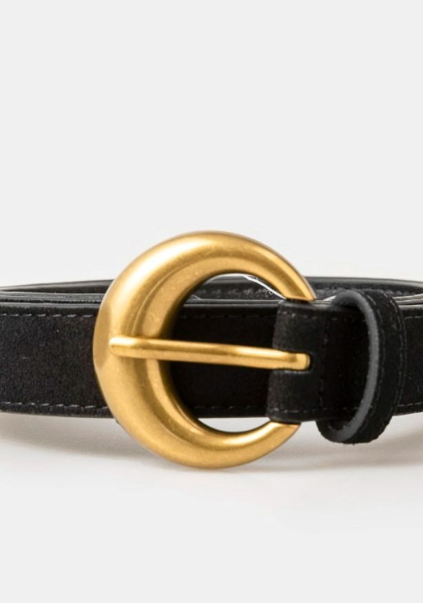 Round Gold Buckle Belt-Belts-Fame-The Silo Boutique, Women's Fashion Boutique Located in Warren and Grand Forks North Dakota