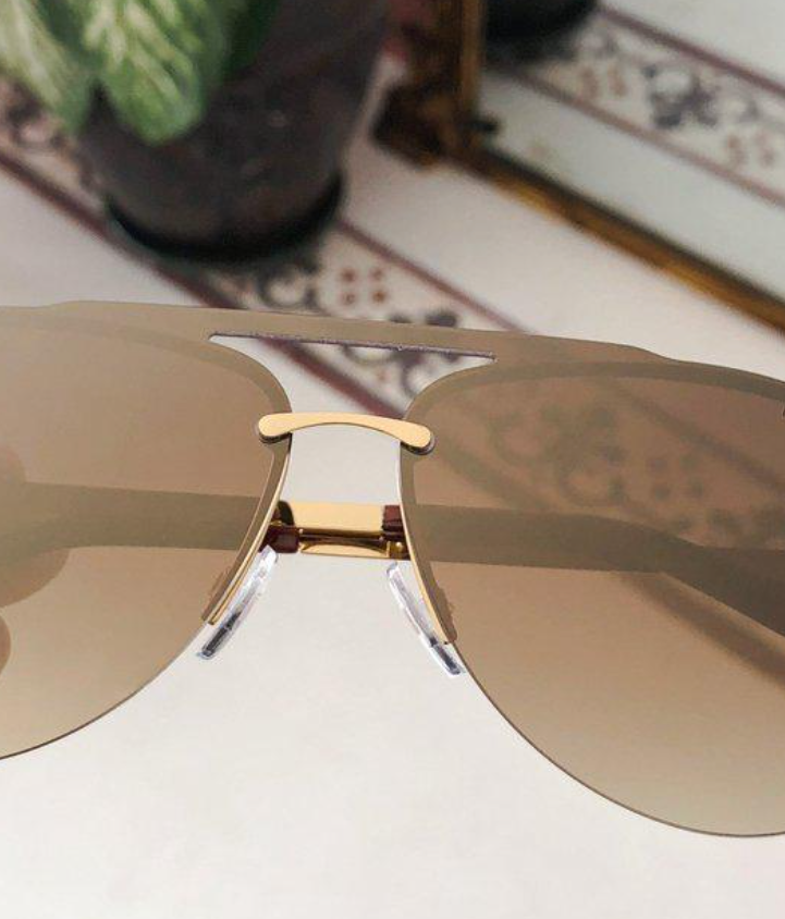 Freyrs Gold Mirrored Rio Sunglasses-Sunglasses-freyers-The Silo Boutique, Women's Fashion Boutique Located in Warren and Grand Forks North Dakota