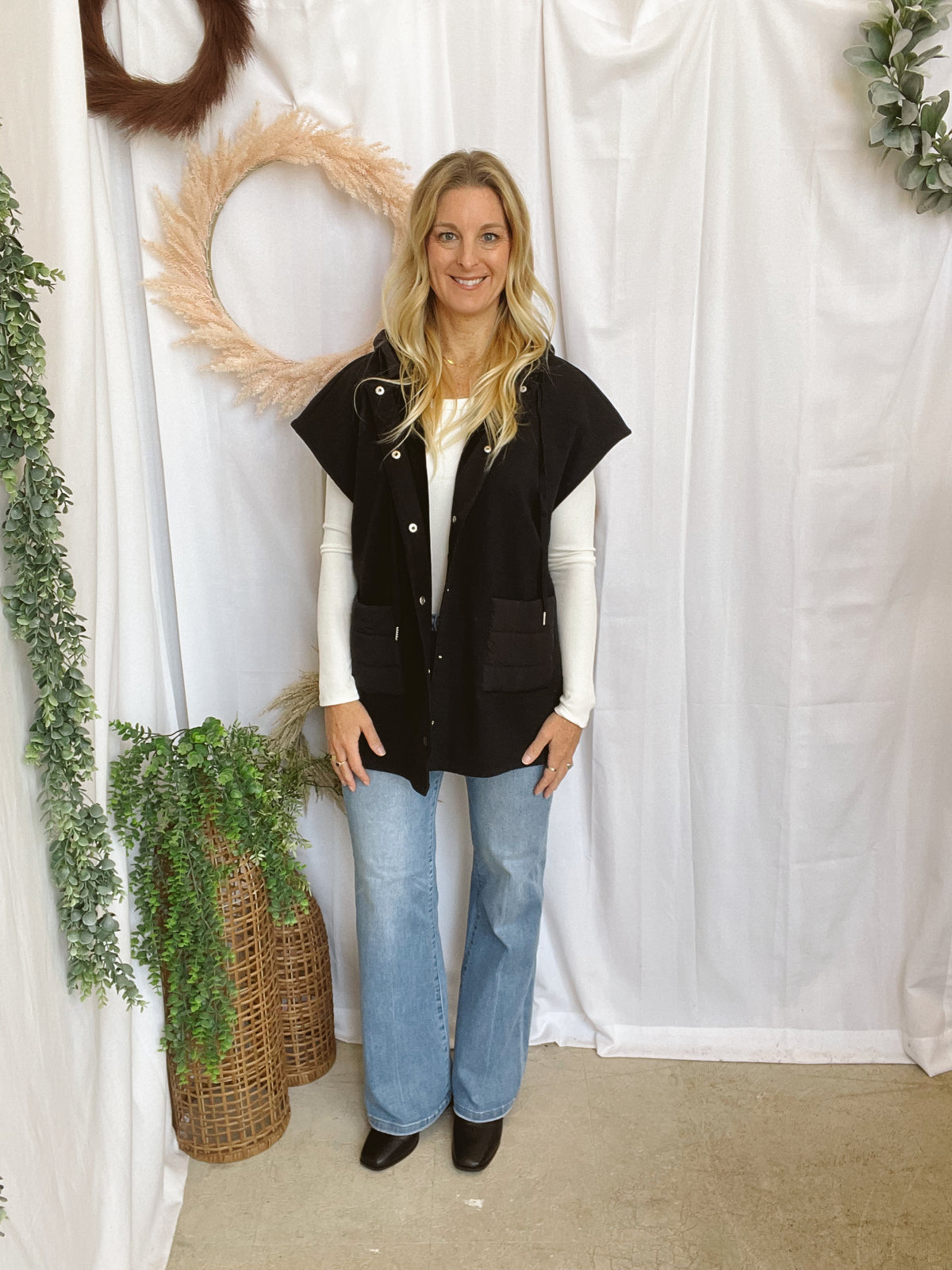Hanna Hooded Cape Vest-Charcoal-Vests-staccato-The Silo Boutique, Women's Fashion Boutique Located in Warren and Grand Forks North Dakota