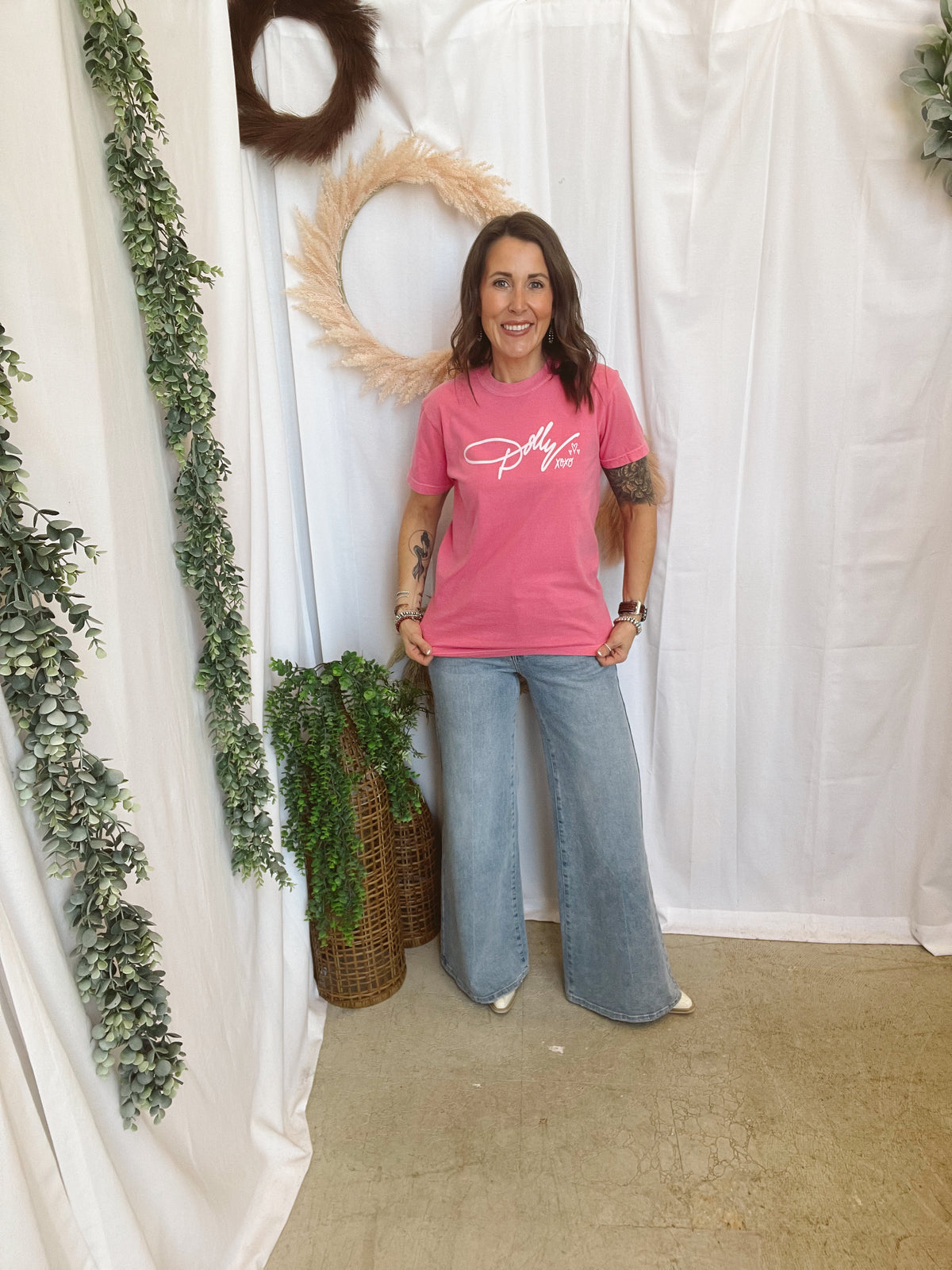 Dolly XOXO Tee-Crunchberry-Graphic Tees-birdies-The Silo Boutique, Women's Fashion Boutique Located in Warren and Grand Forks North Dakota