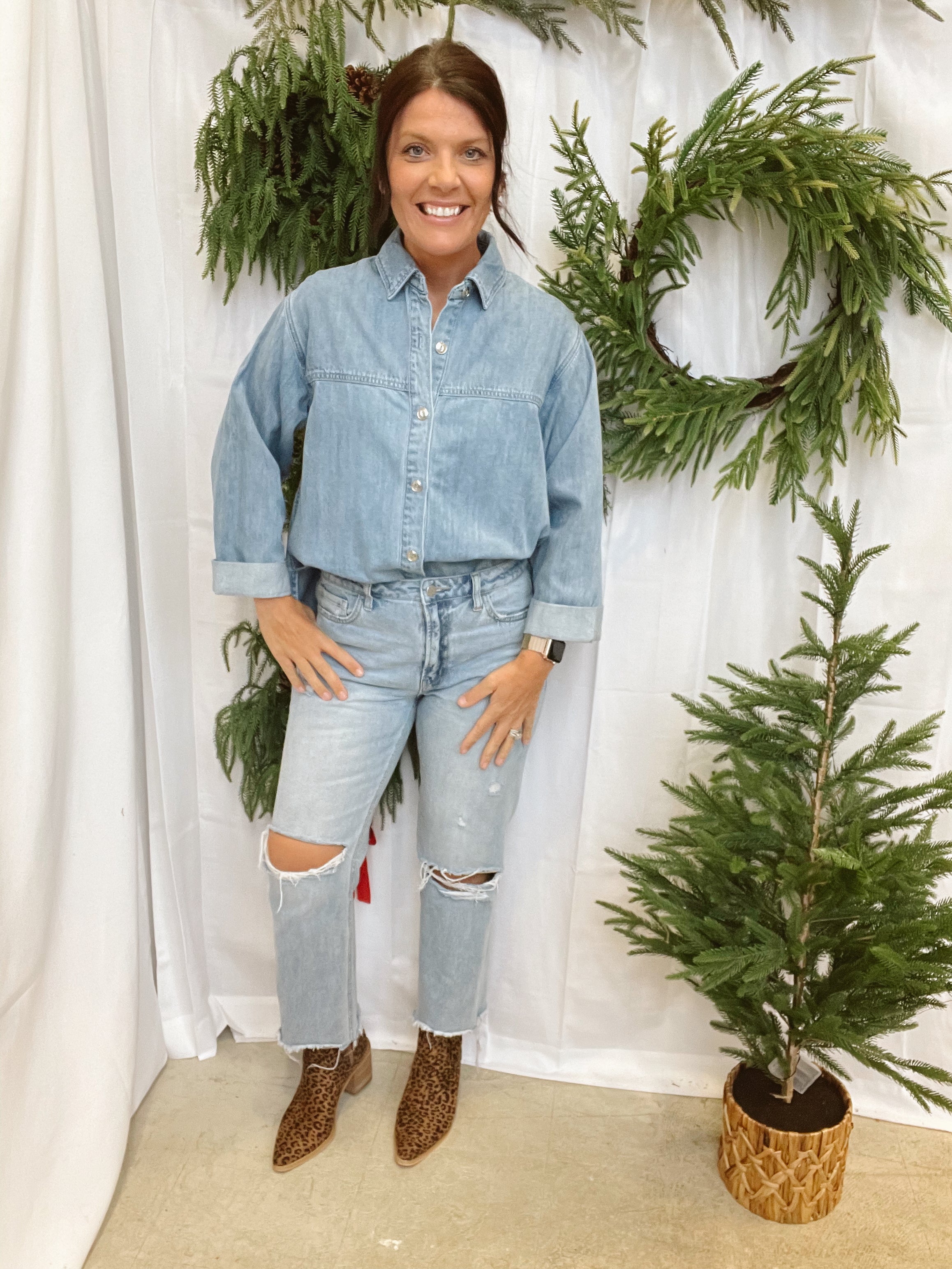 Elan Denim Button Up Top-Final Sale-Sweaters-elan-The Silo Boutique, Women's Fashion Boutique Located in Warren and Grand Forks North Dakota