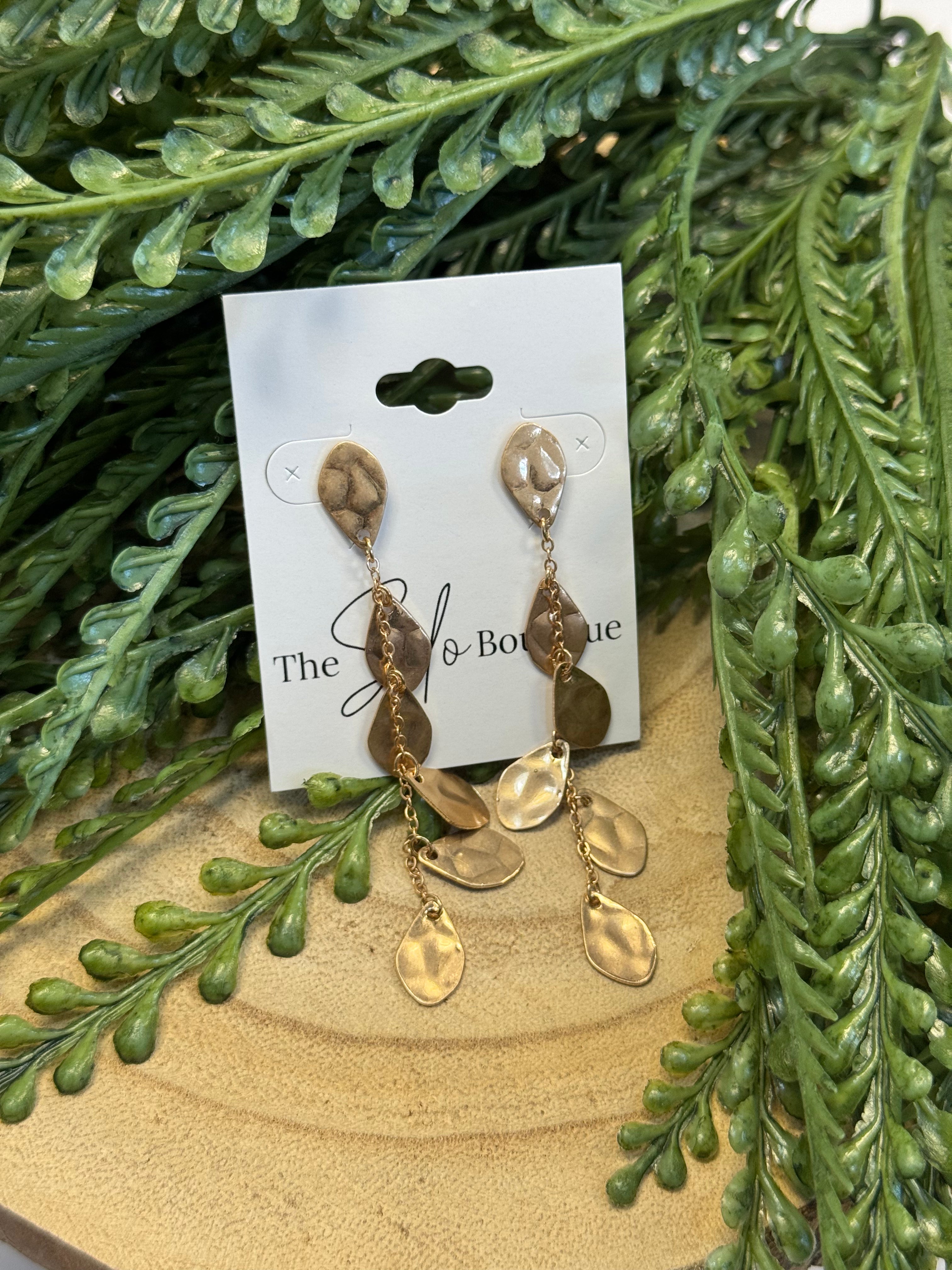 Metal Leaves Drop Chain Earring-Earrings-fame-The Silo Boutique, Women's Fashion Boutique Located in Warren and Grand Forks North Dakota