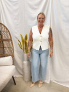 Risen Barrel Light Wash Jeans-Final Sale-Jeans-risen-The Silo Boutique, Women's Fashion Boutique Located in Warren and Grand Forks North Dakota