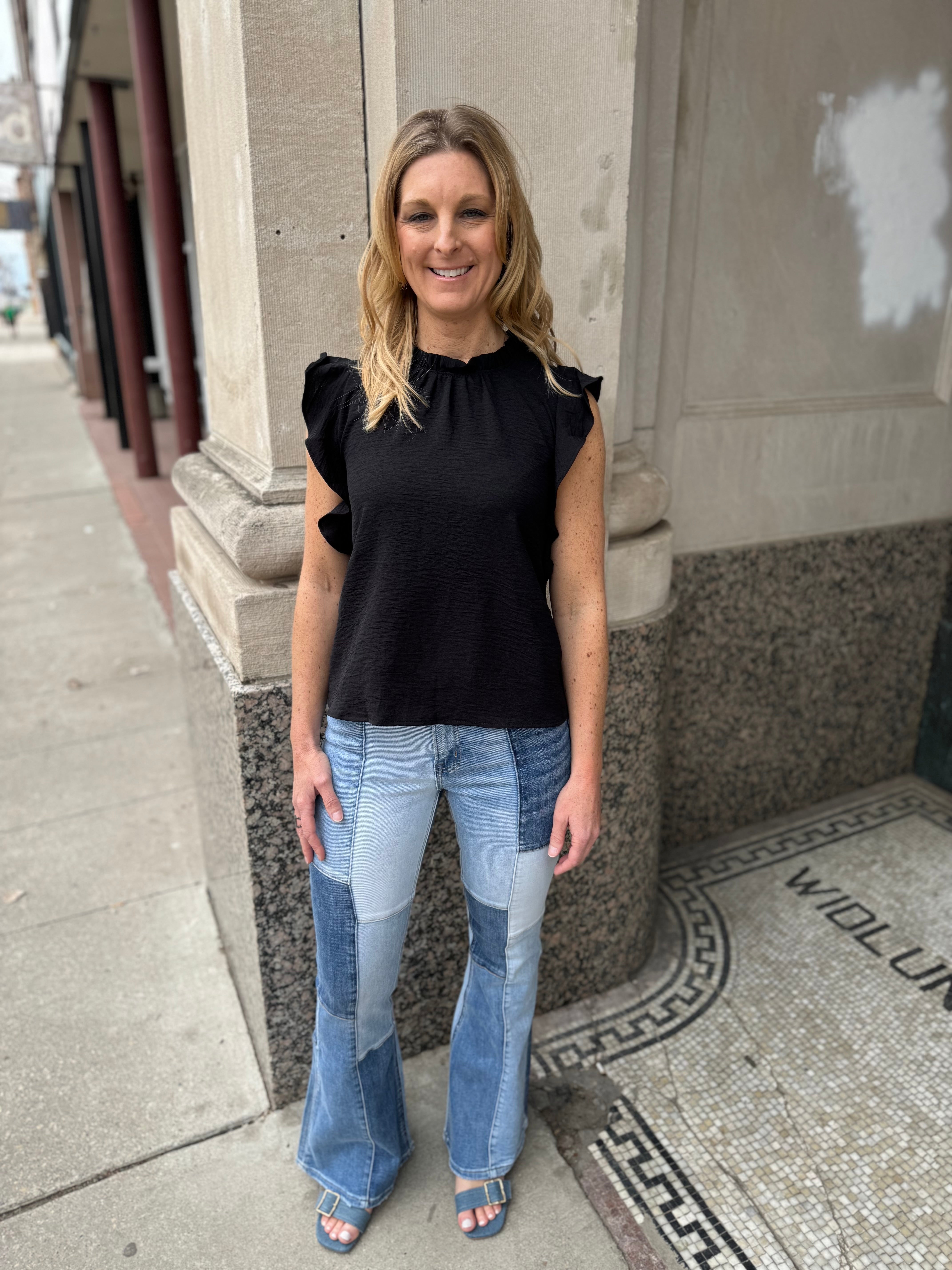 Leslie Ruffled Short Sleeve Top-Black-Final Sale Online Only-Short Sleeve Tops-les amis-The Silo Boutique, Women's Fashion Boutique Located in Warren and Grand Forks North Dakota