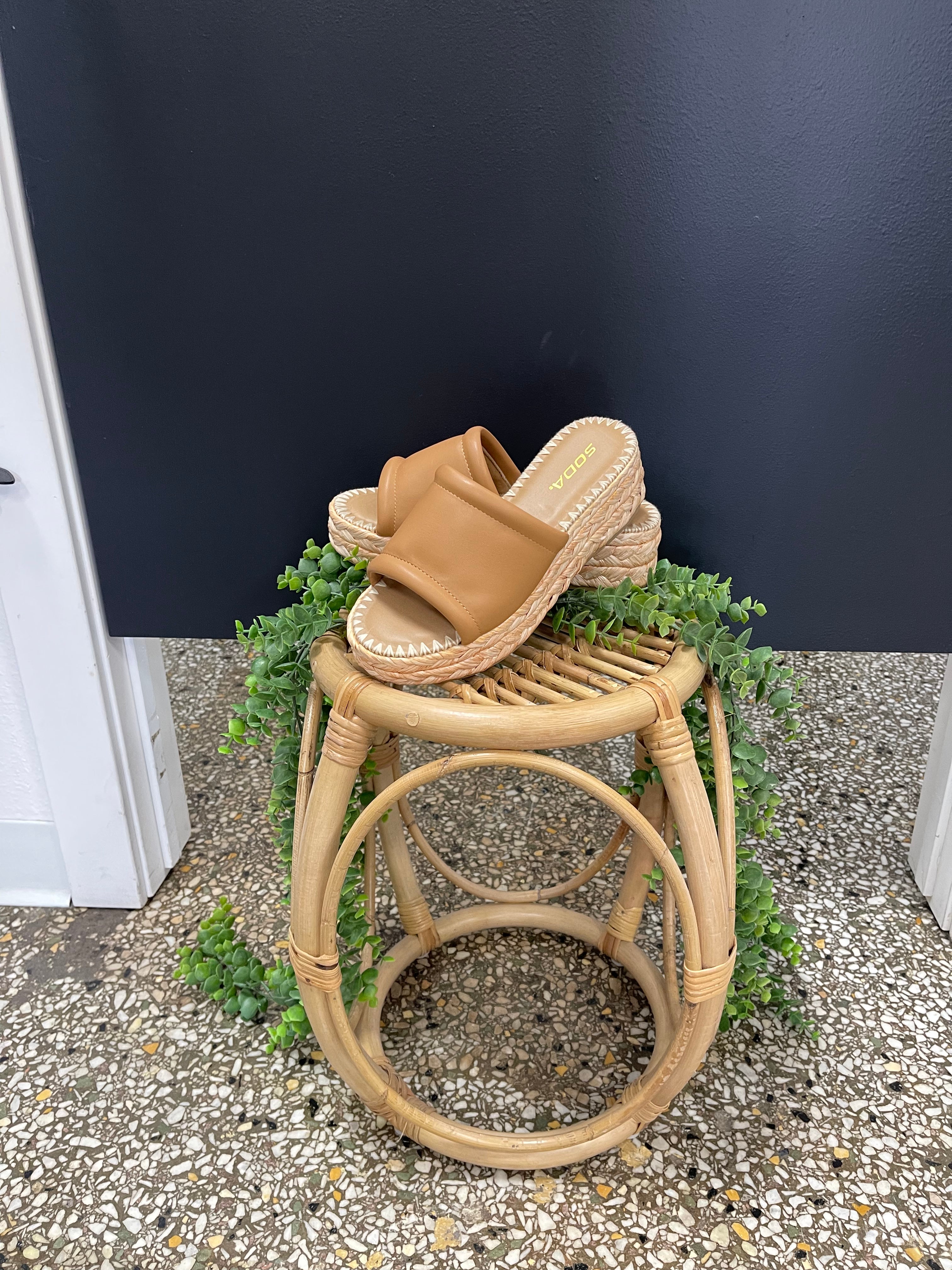 Soda Monte Platform Sandals-Shoes-soda-The Silo Boutique, Women's Fashion Boutique Located in Warren and Grand Forks North Dakota