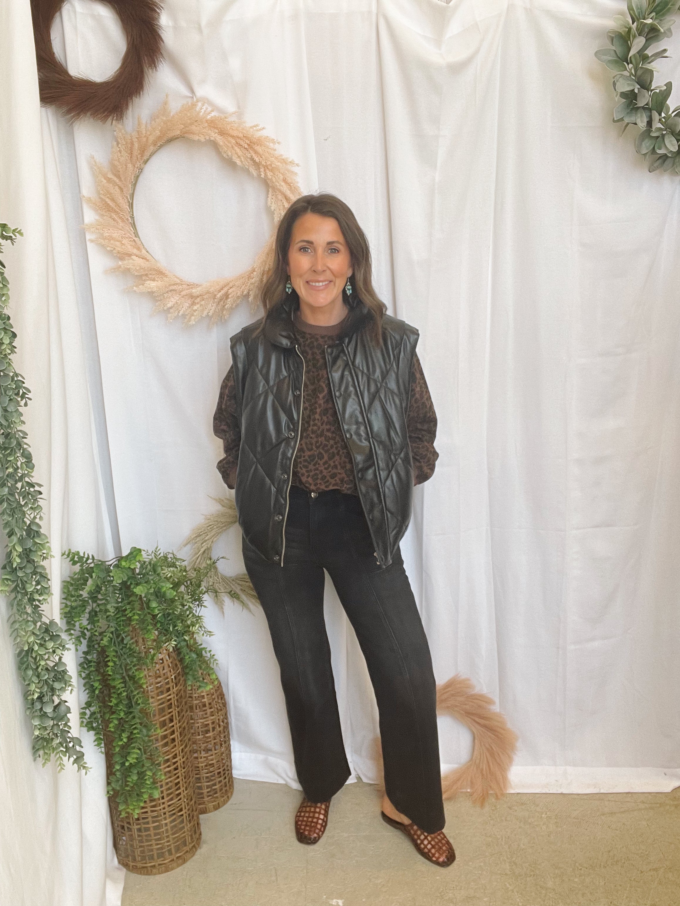 Elan Quilted Vest-Black-Coats & Jackets-elan-The Silo Boutique, Women's Fashion Boutique Located in Warren and Grand Forks North Dakota