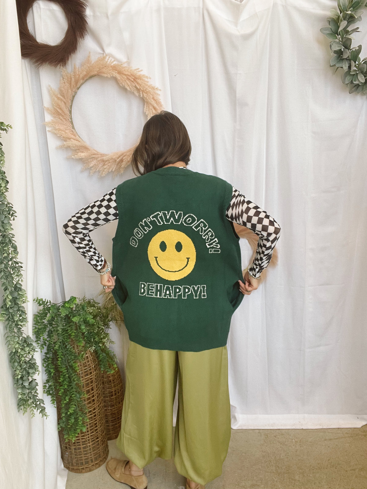 Happy Smile Sweater Vest-Green-Vests-jade-The Silo Boutique, Women's Fashion Boutique Located in Warren and Grand Forks North Dakota