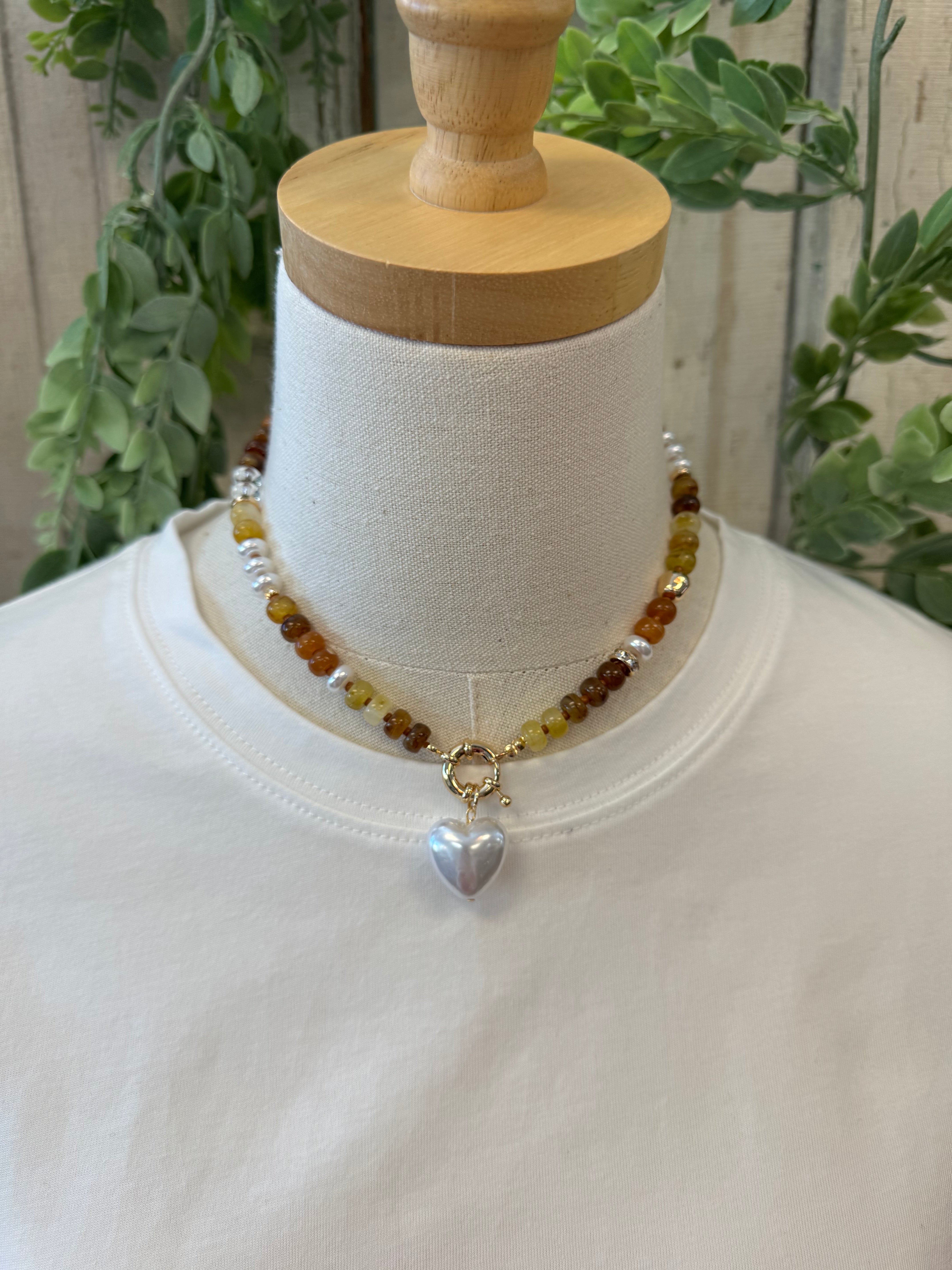 Maria Beaded Necklace-Necklaces-fame-The Silo Boutique, Women's Fashion Boutique Located in Warren and Grand Forks North Dakota