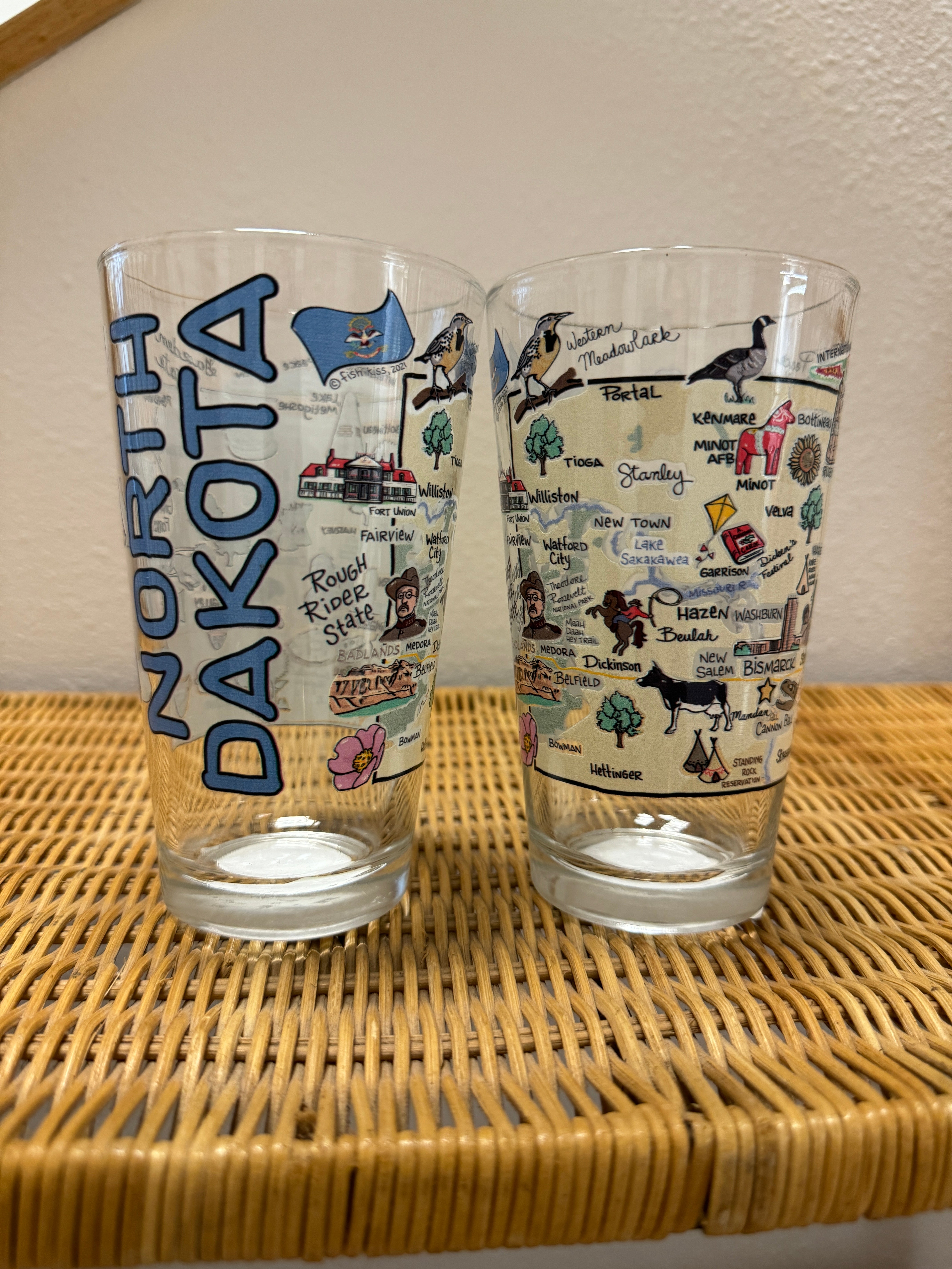 Fishkiss North Dakota Drinking Glass-Drinkware-Wet It-The Silo Boutique, Women's Fashion Boutique Located in Warren and Grand Forks North Dakota