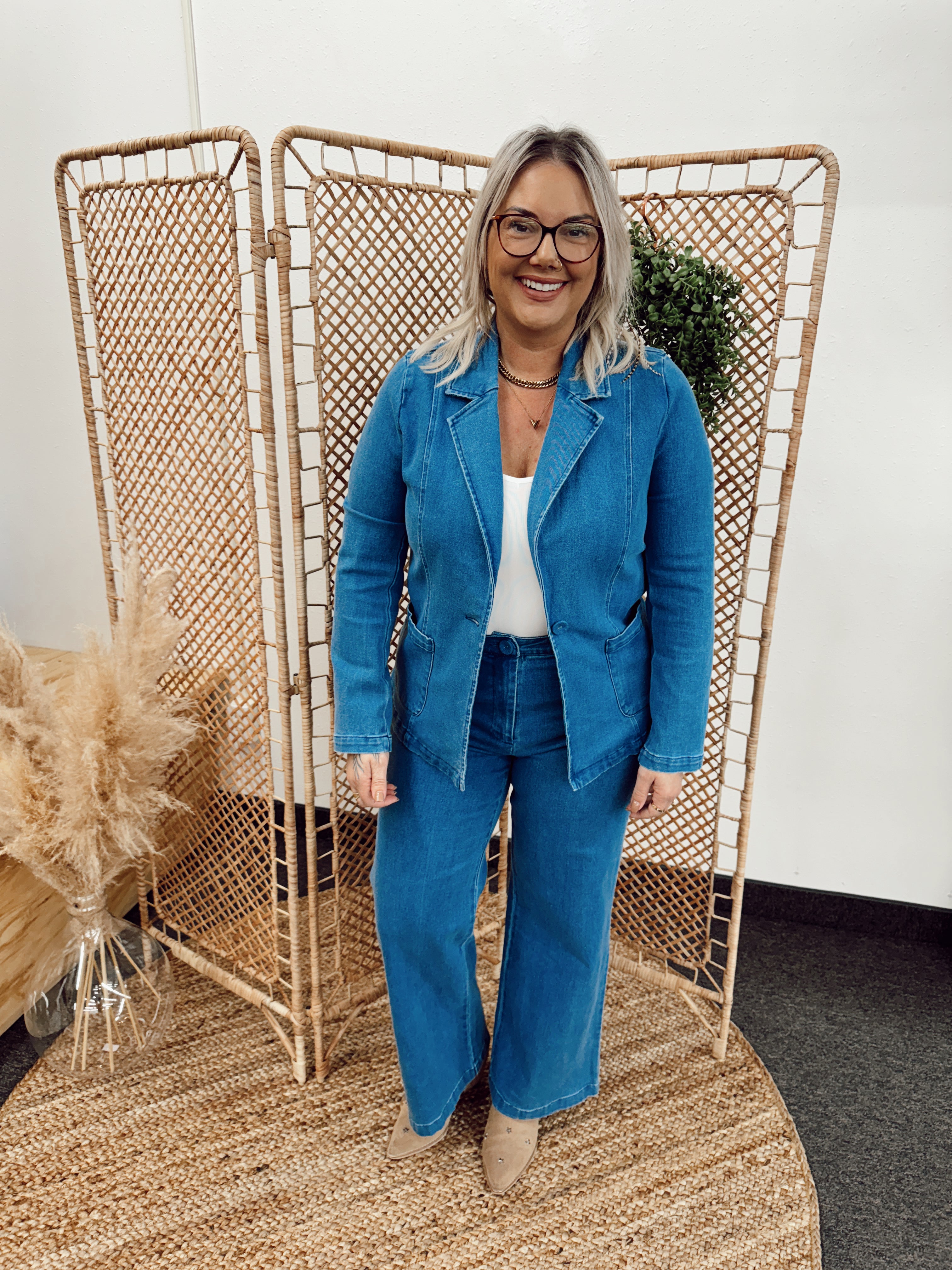 Skies Denim Washed Wide Legged Pants-Joggers-skies are blue-The Silo Boutique, Women's Fashion Boutique Located in Warren and Grand Forks North Dakota